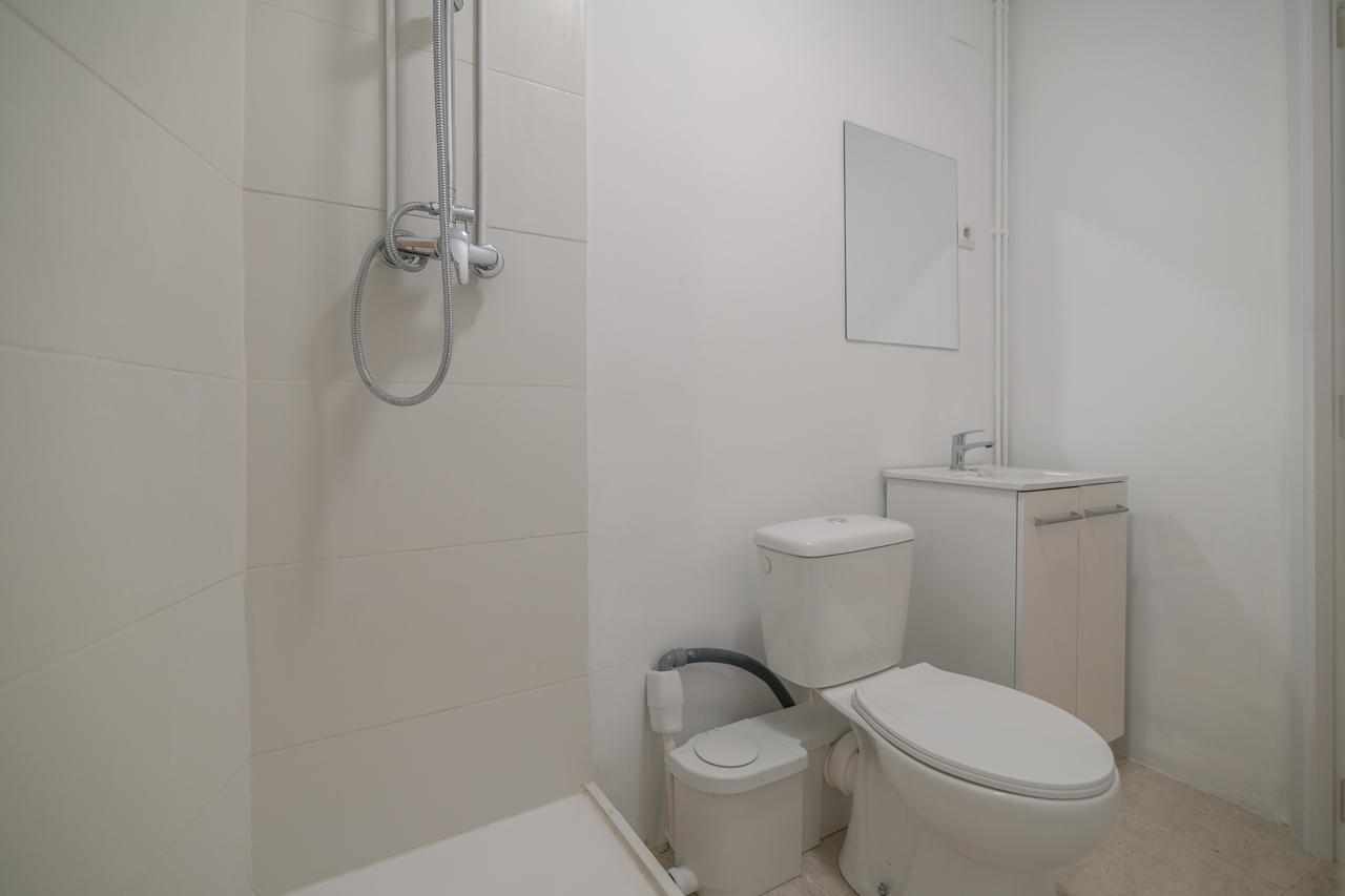 Piso – Barcelona 45.00 m2 photo24
