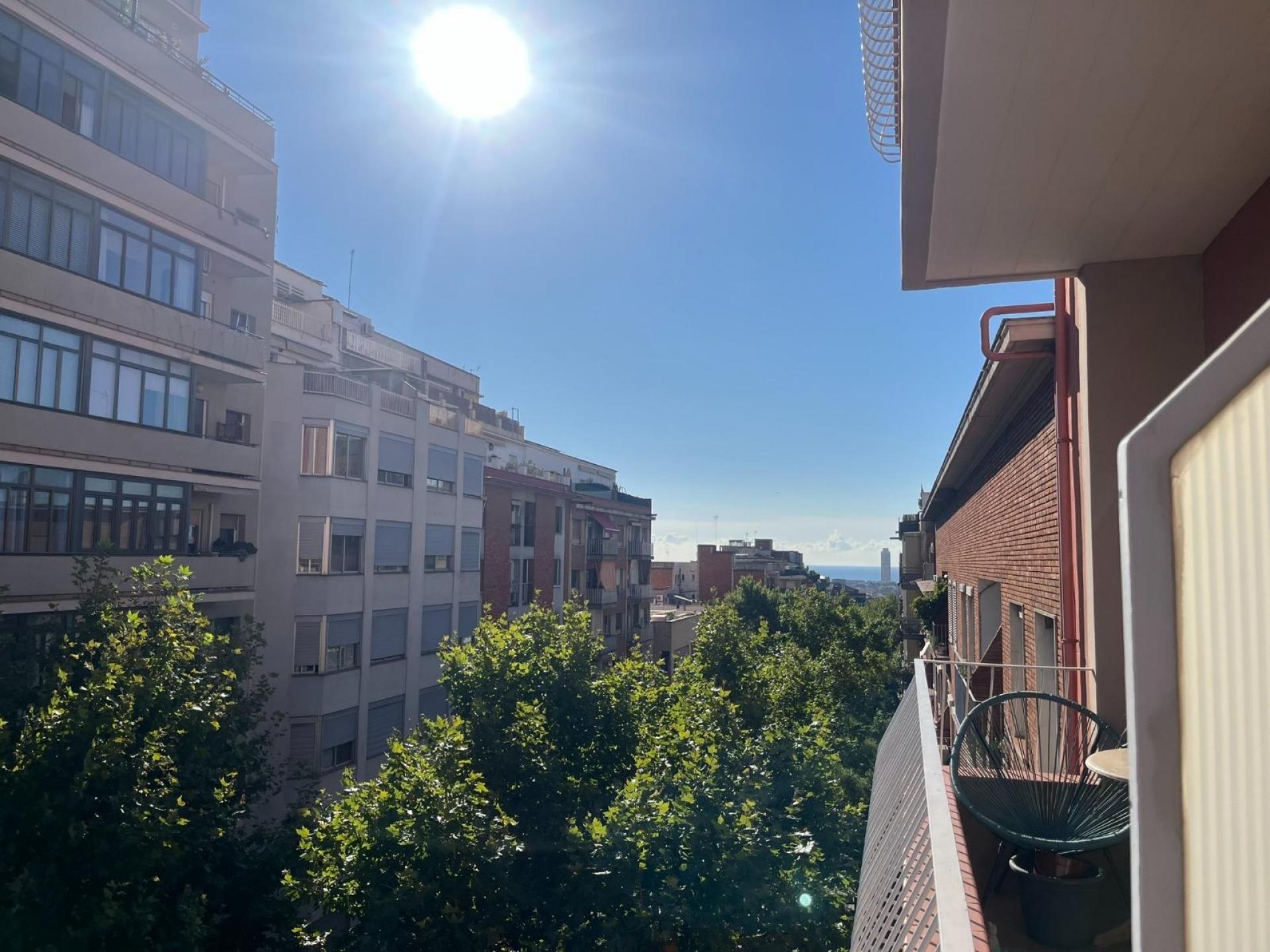 Piso – Barcelona 127.00 m2 photo17