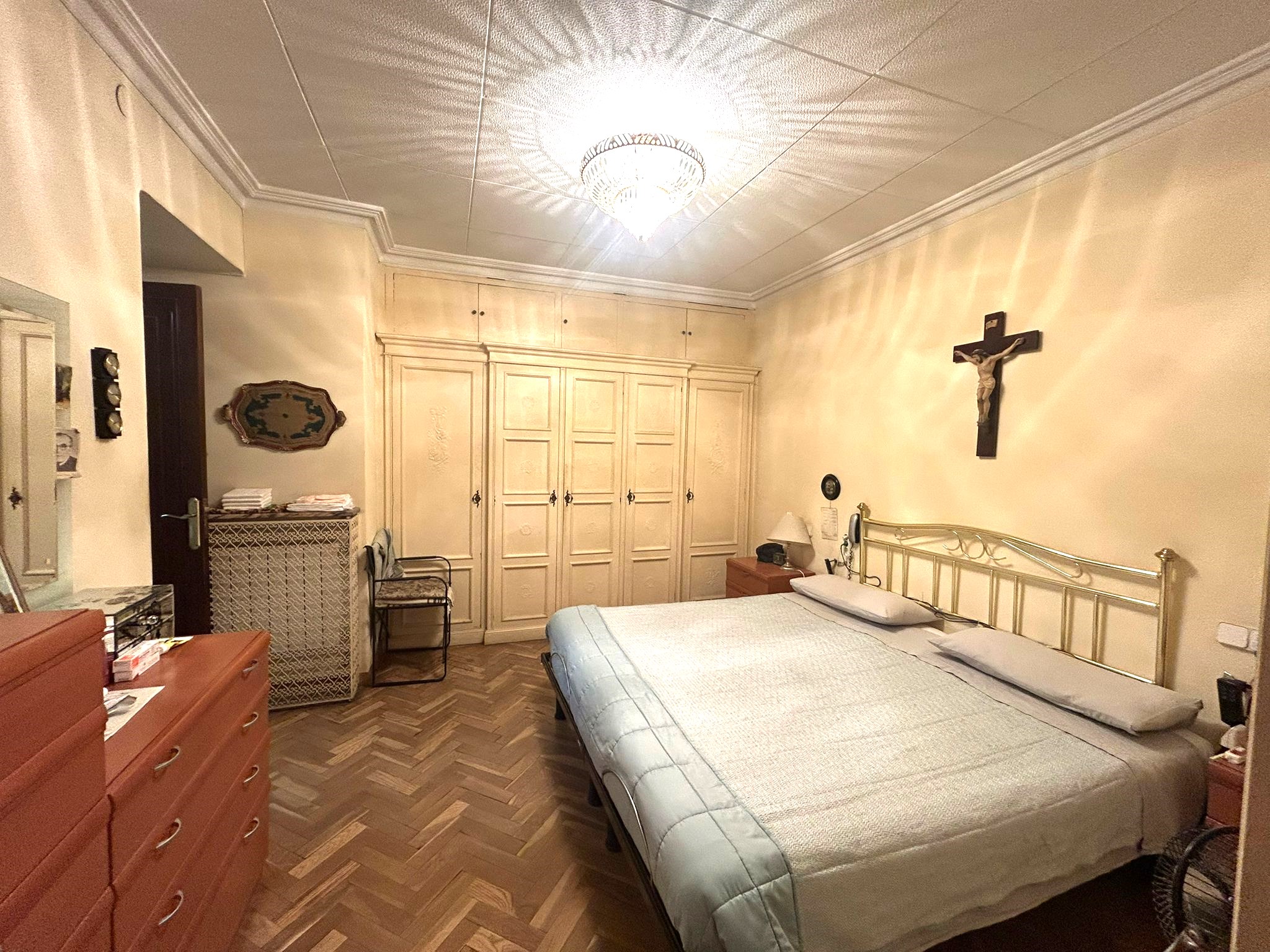 Piso – Barcelona 128.00 m2 photo13