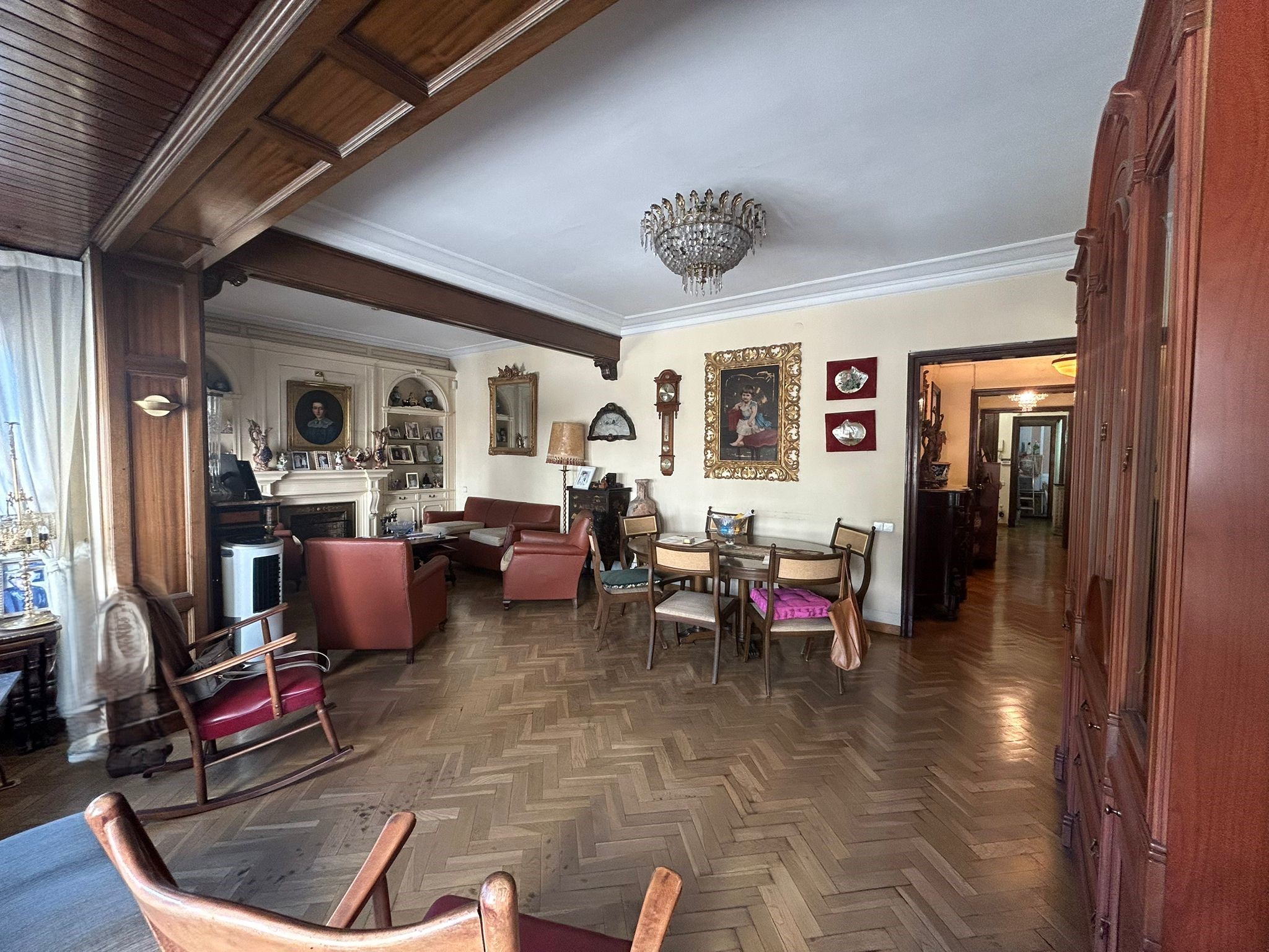 Piso – Barcelona 128.00 m2 photo10