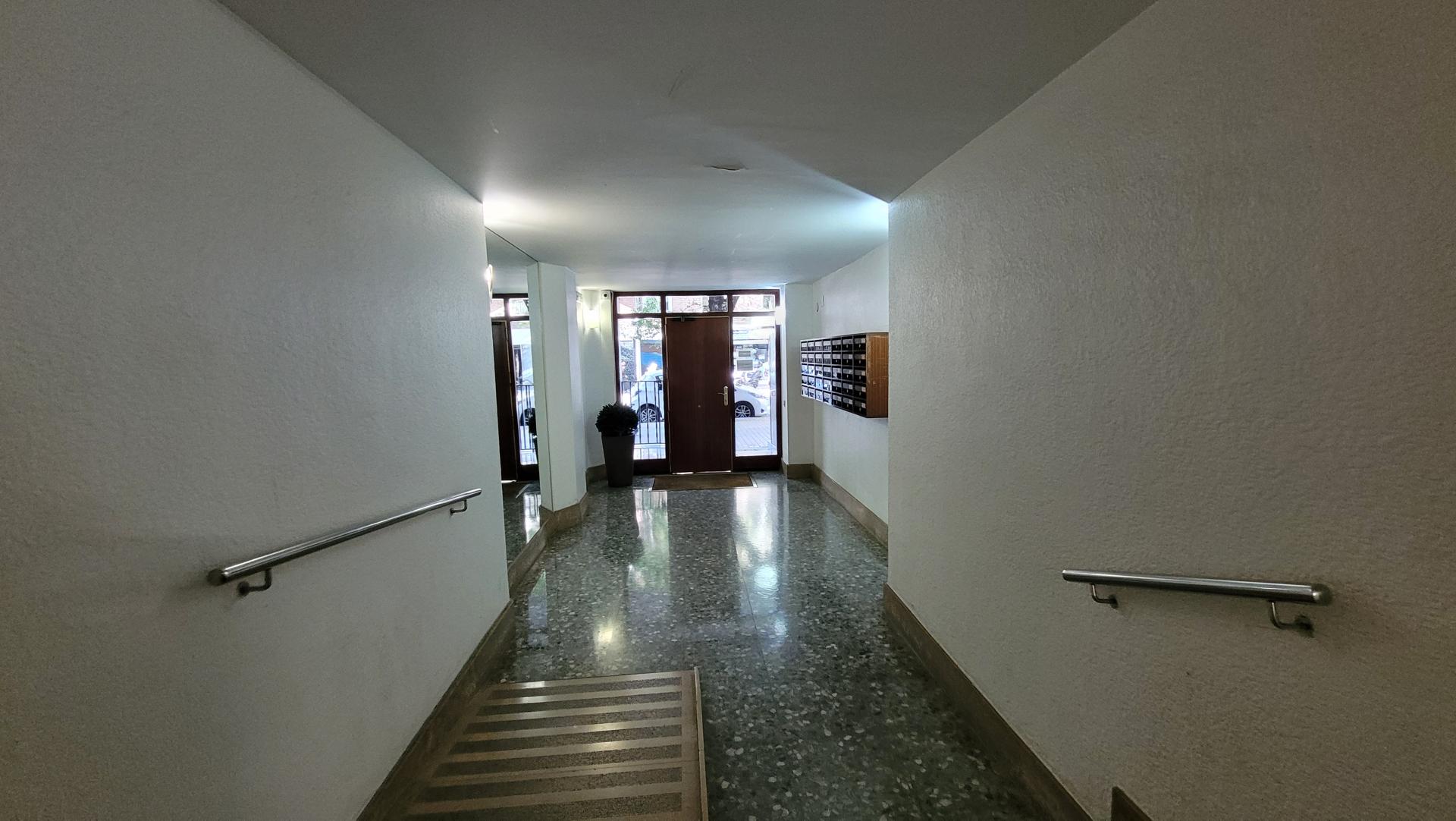 Piso – Barcelona 91.00 m2 photo33