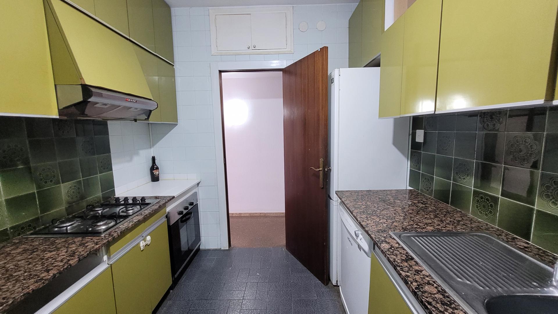 Piso – Barcelona 91.00 m2 photo16