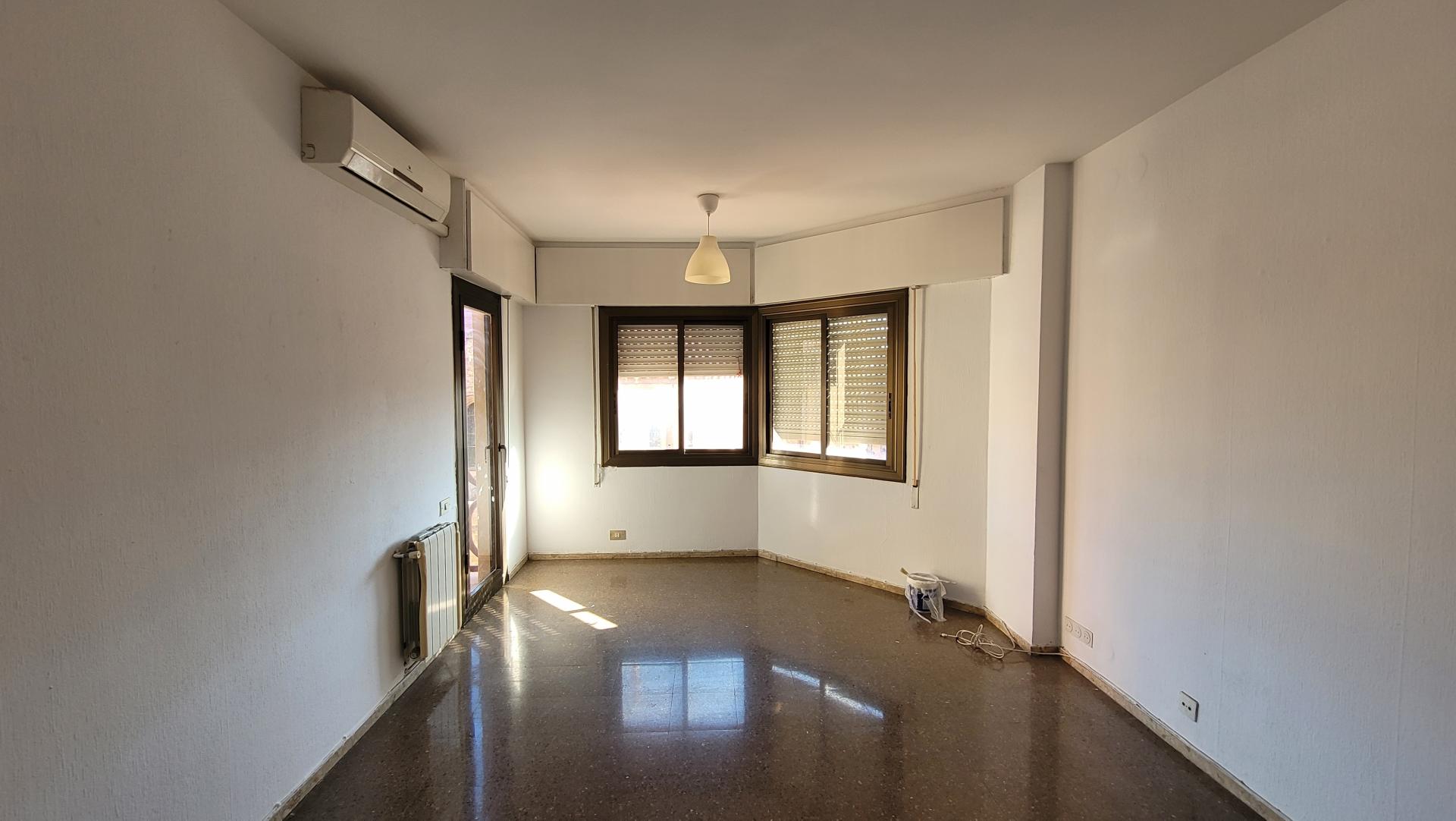 Piso – Barcelona 91.00 m2 photo4
