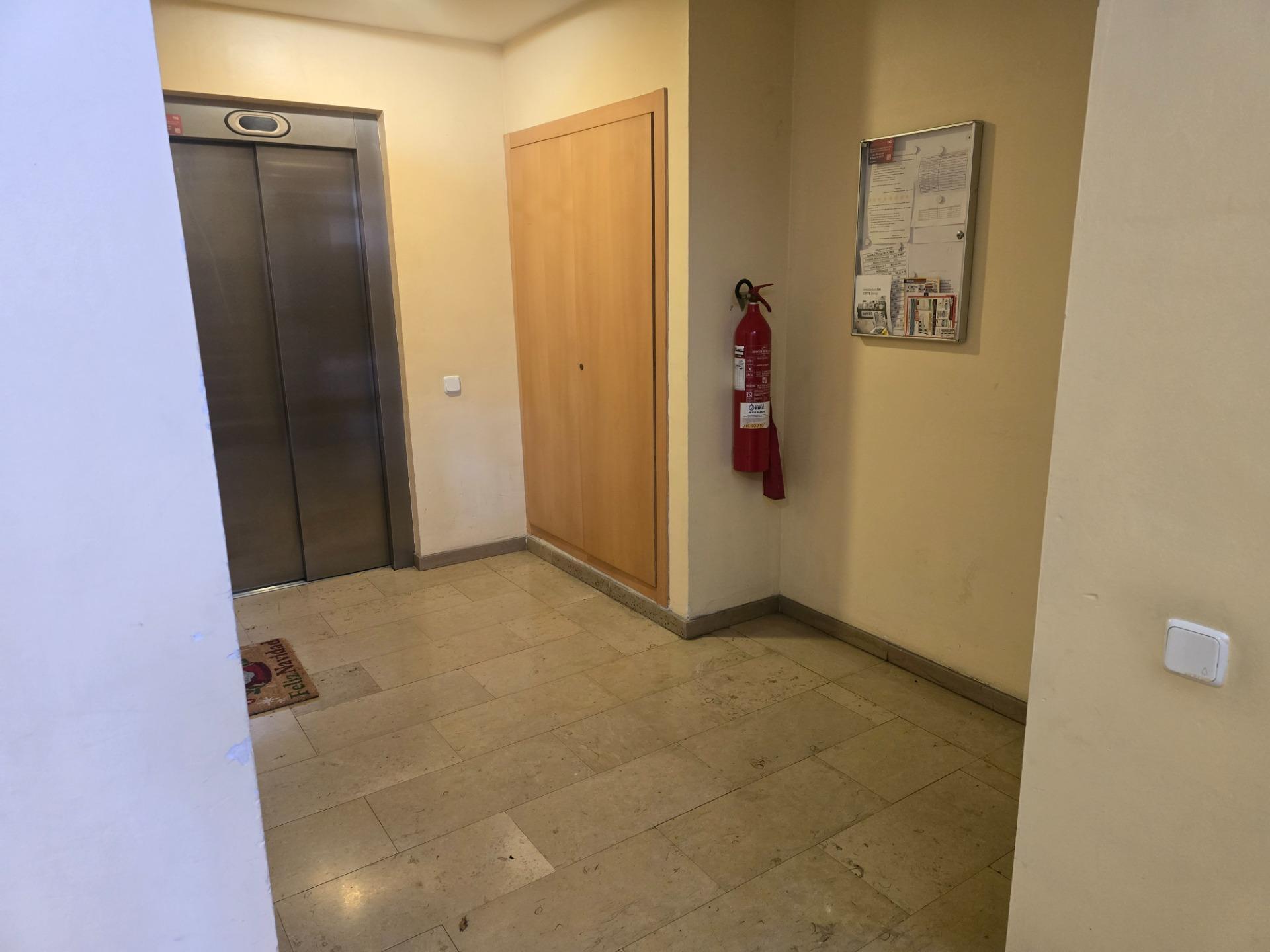 Piso – Sabadell 77.00 m2 photo54