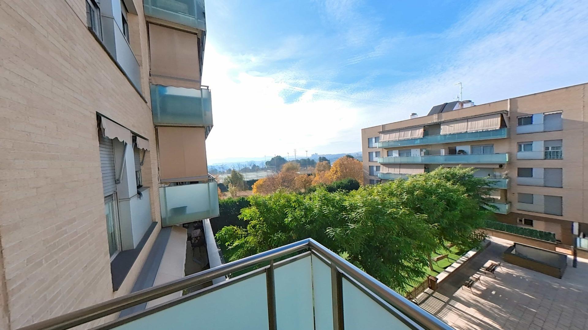 Piso – Sabadell 77.00 m2 photo47