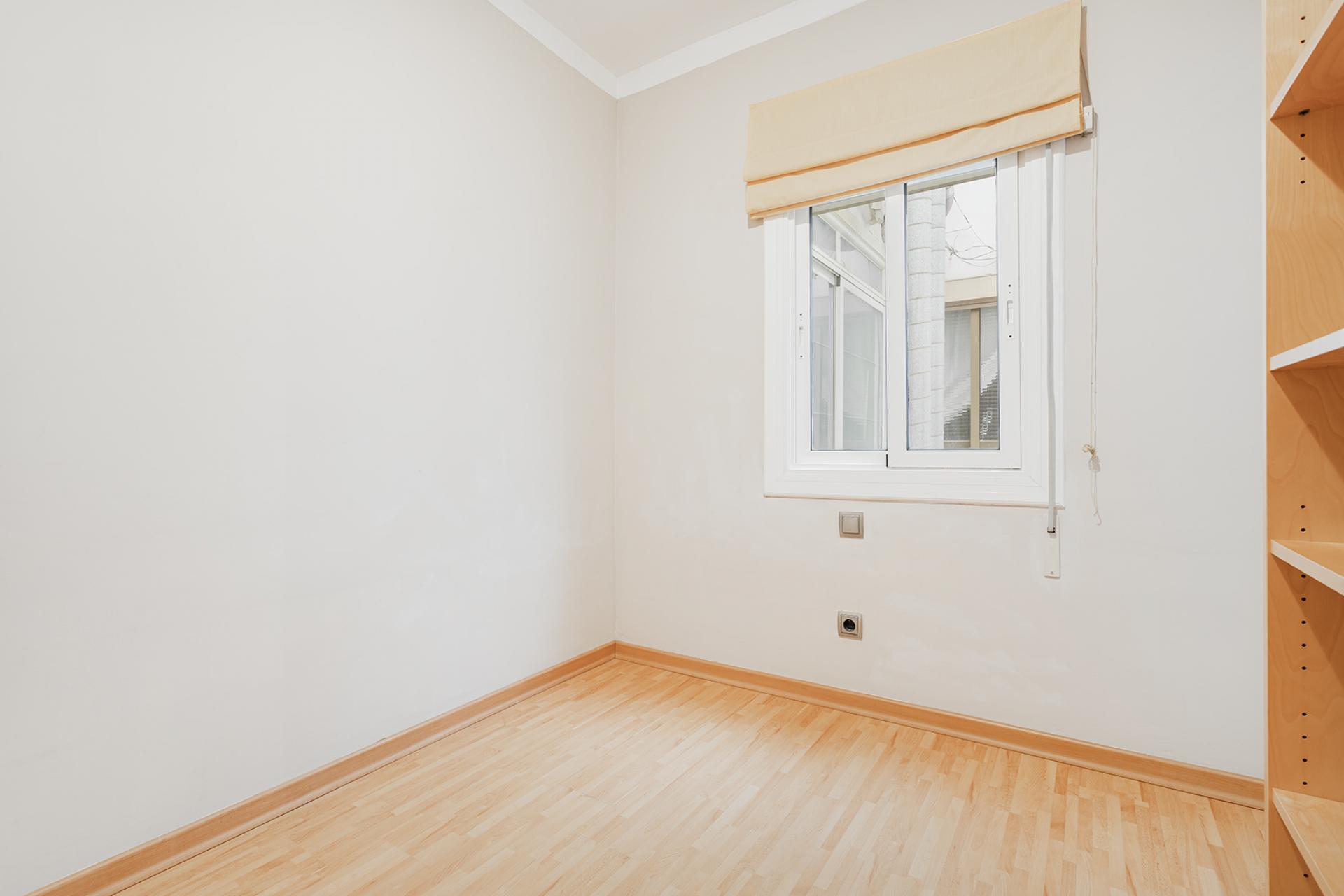 Piso – Barcelona 60.00 m2 photo18