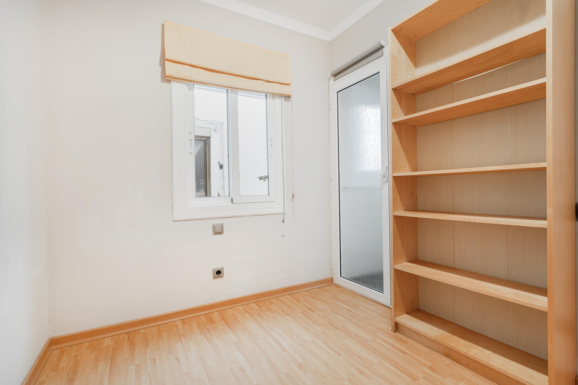 Piso – Barcelona 60.00 m2 photo16