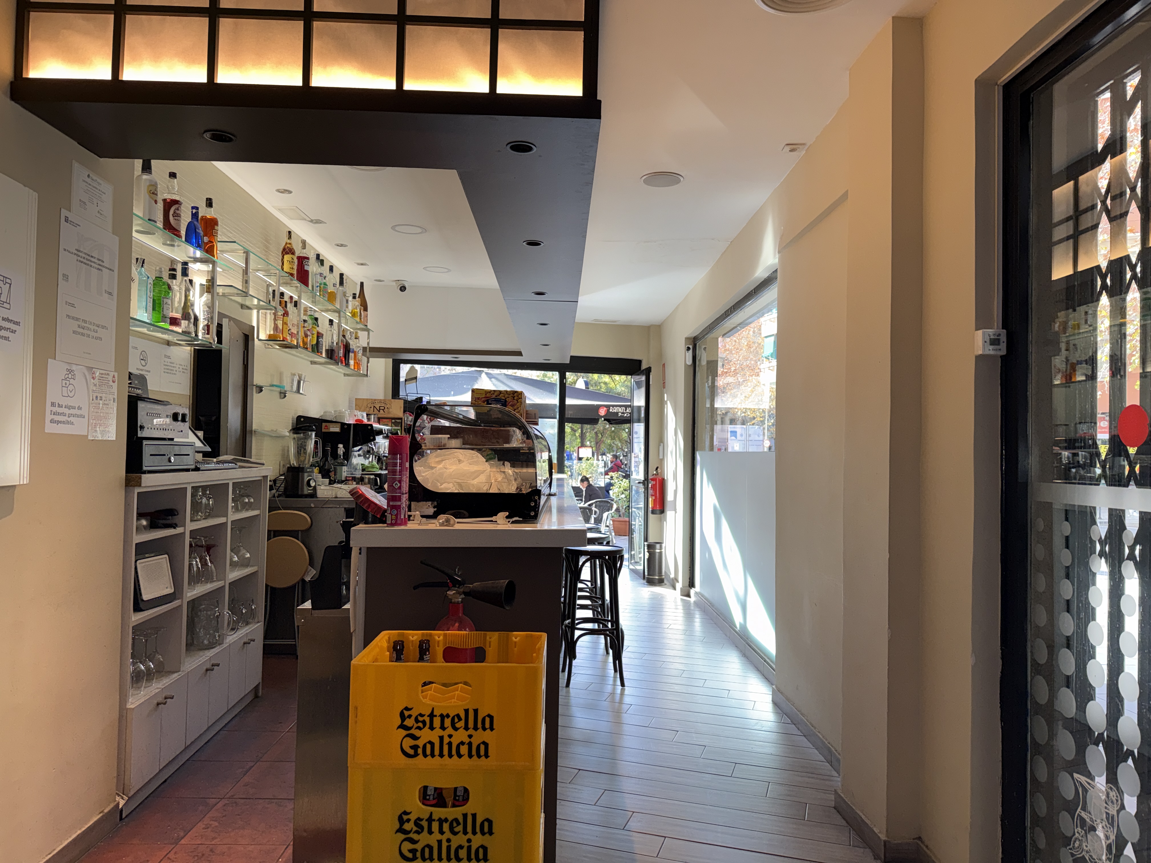 Local comercial – Barcelona 178.00 m2 photo4