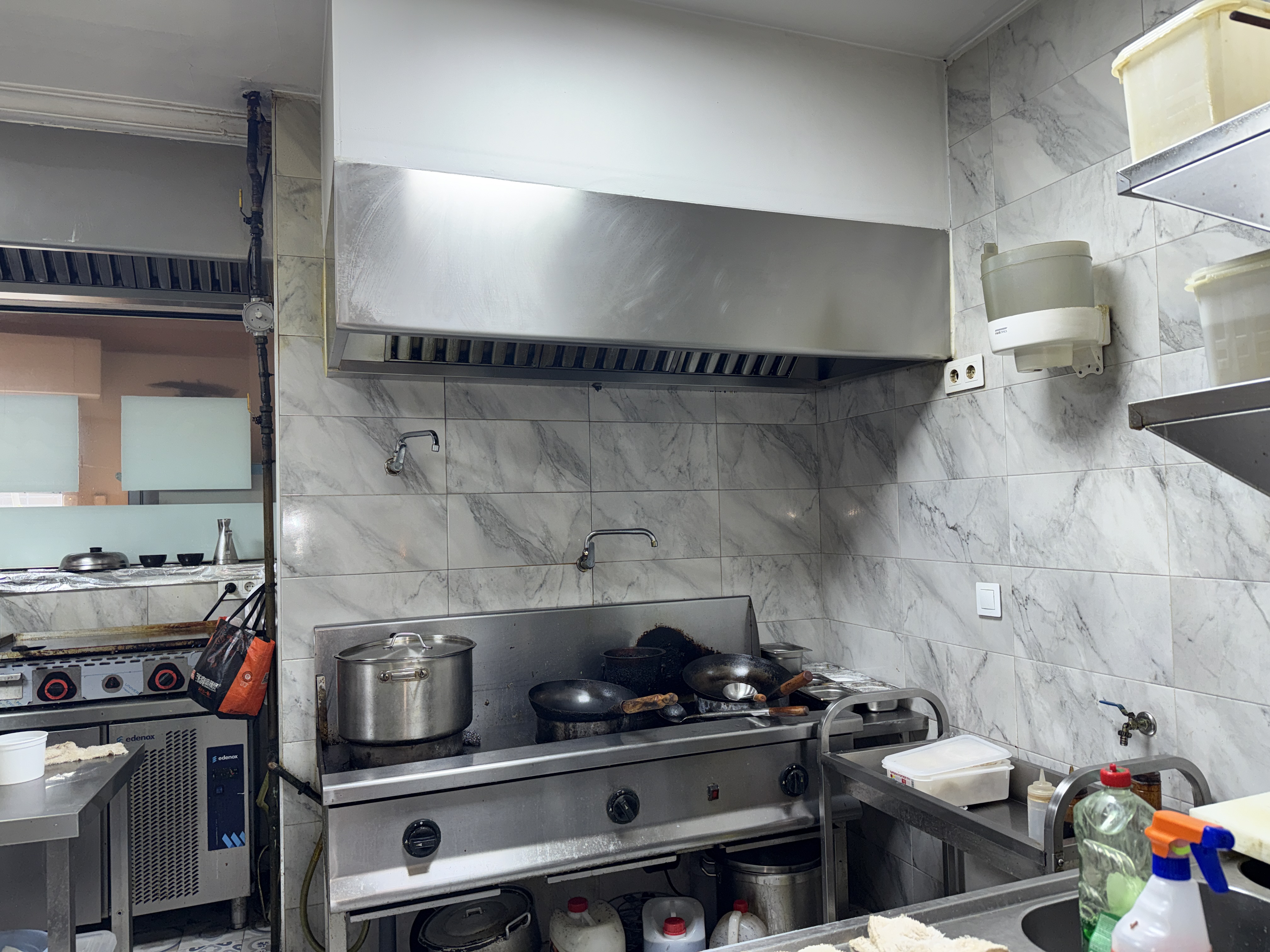 Local comercial – Barcelona 178.00 m2 photo27