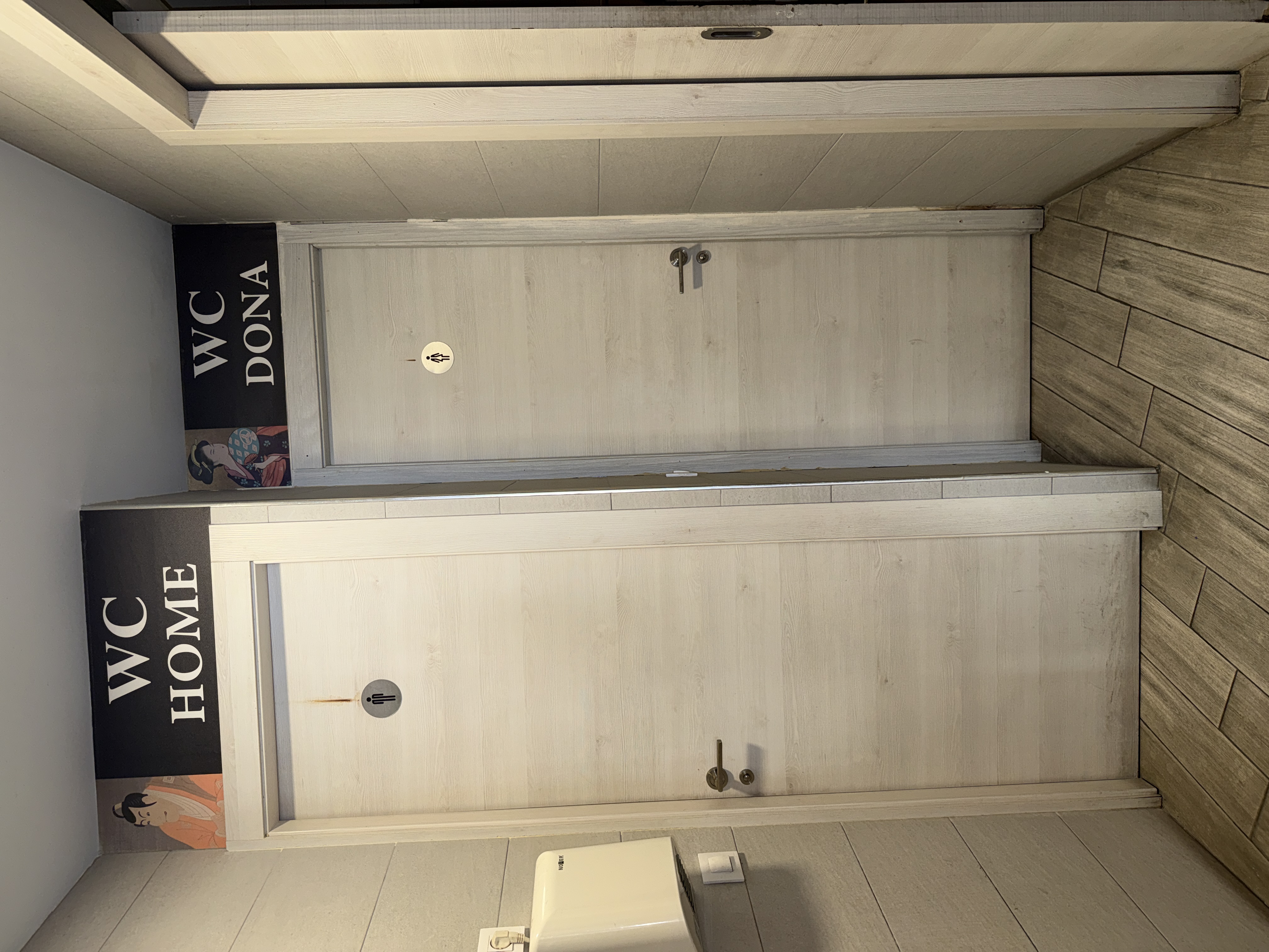 Local comercial – Barcelona 178.00 m2 photo30