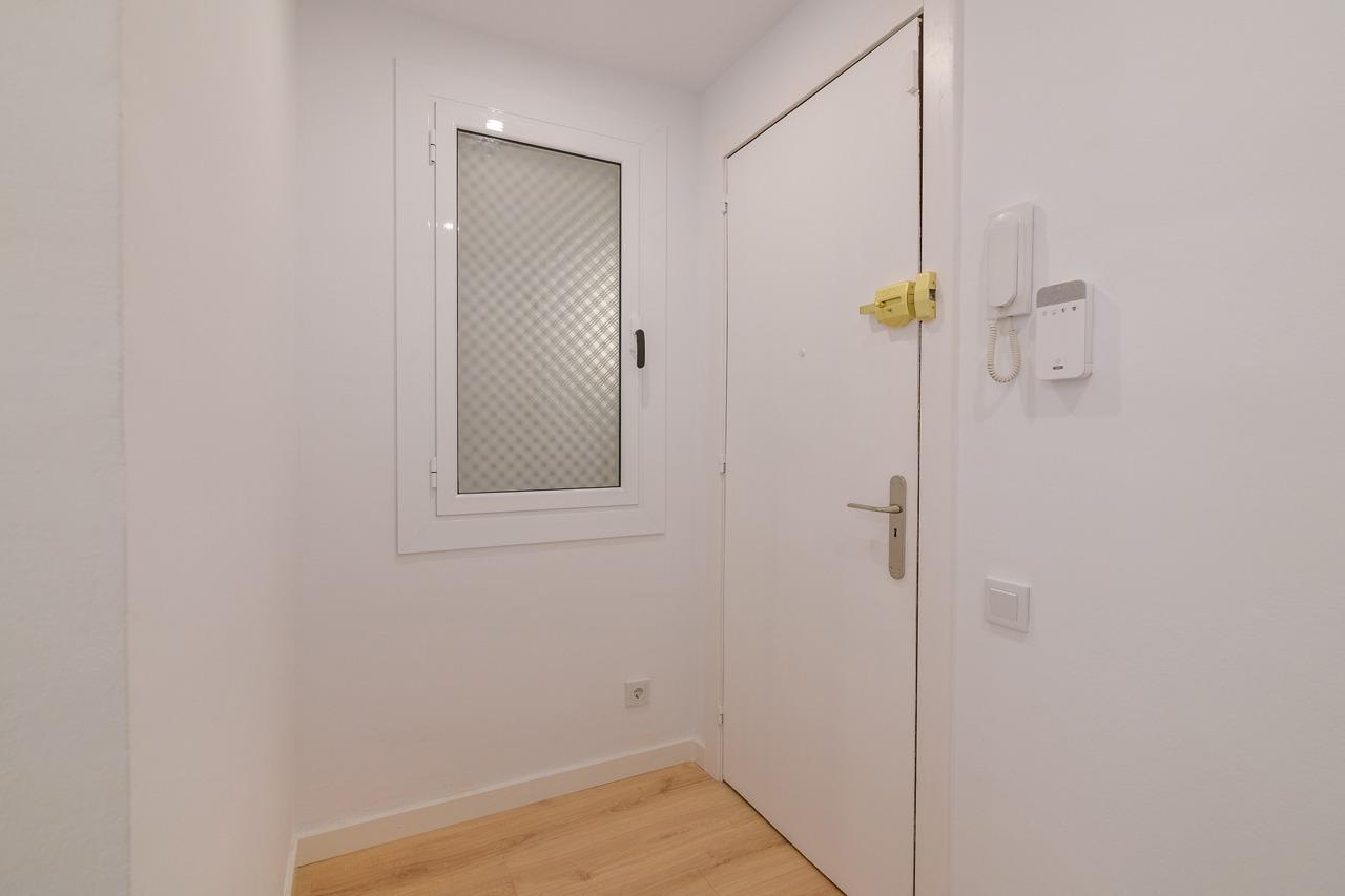Piso – Barcelona 100.00 m2 photo4