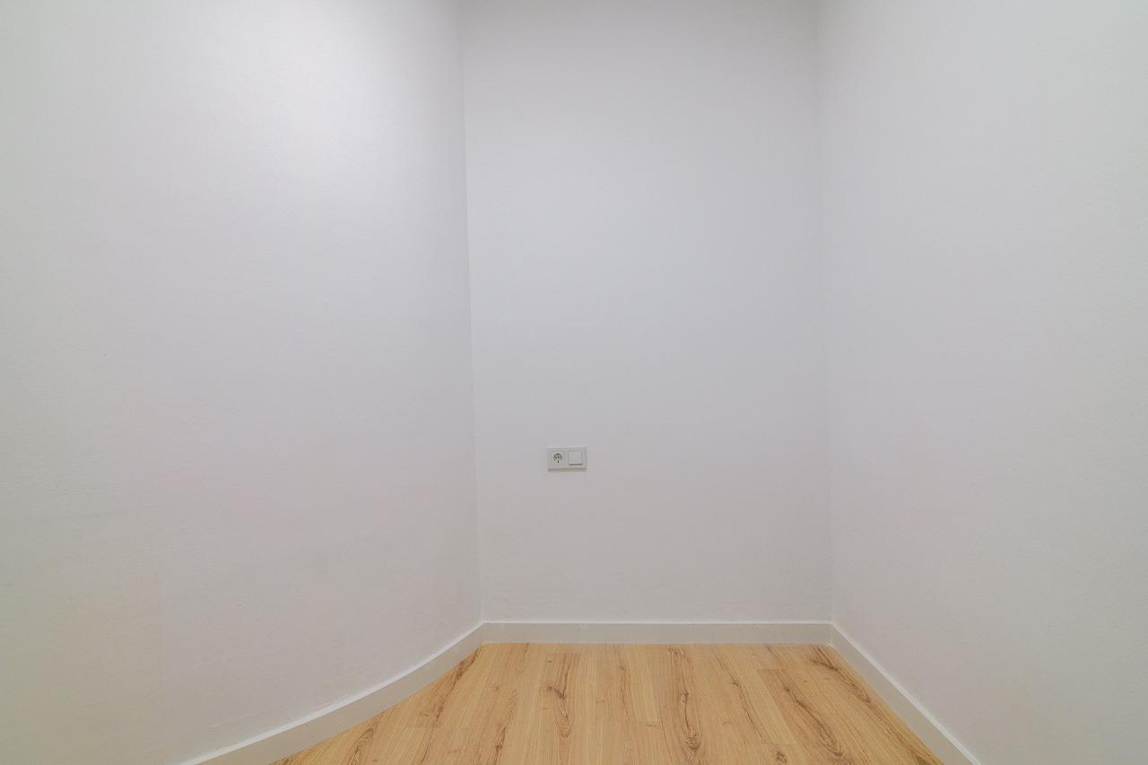 Piso – Barcelona 100.00 m2 photo7