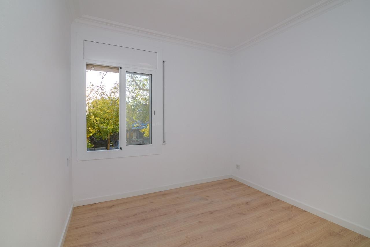 Piso – Barcelona 100.00 m2 photo20