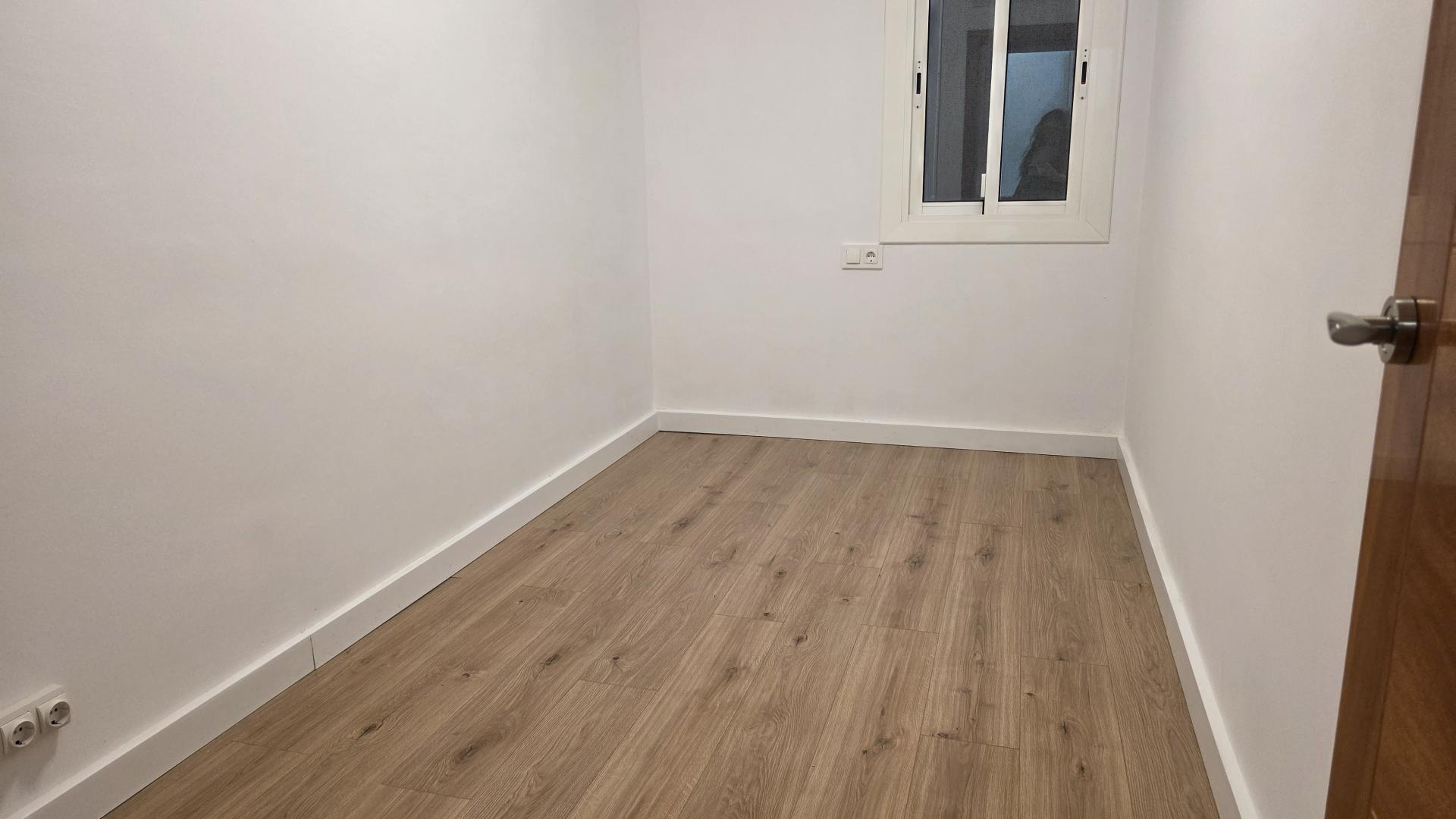 Pis – Barcelona 84.00 m2 photo24