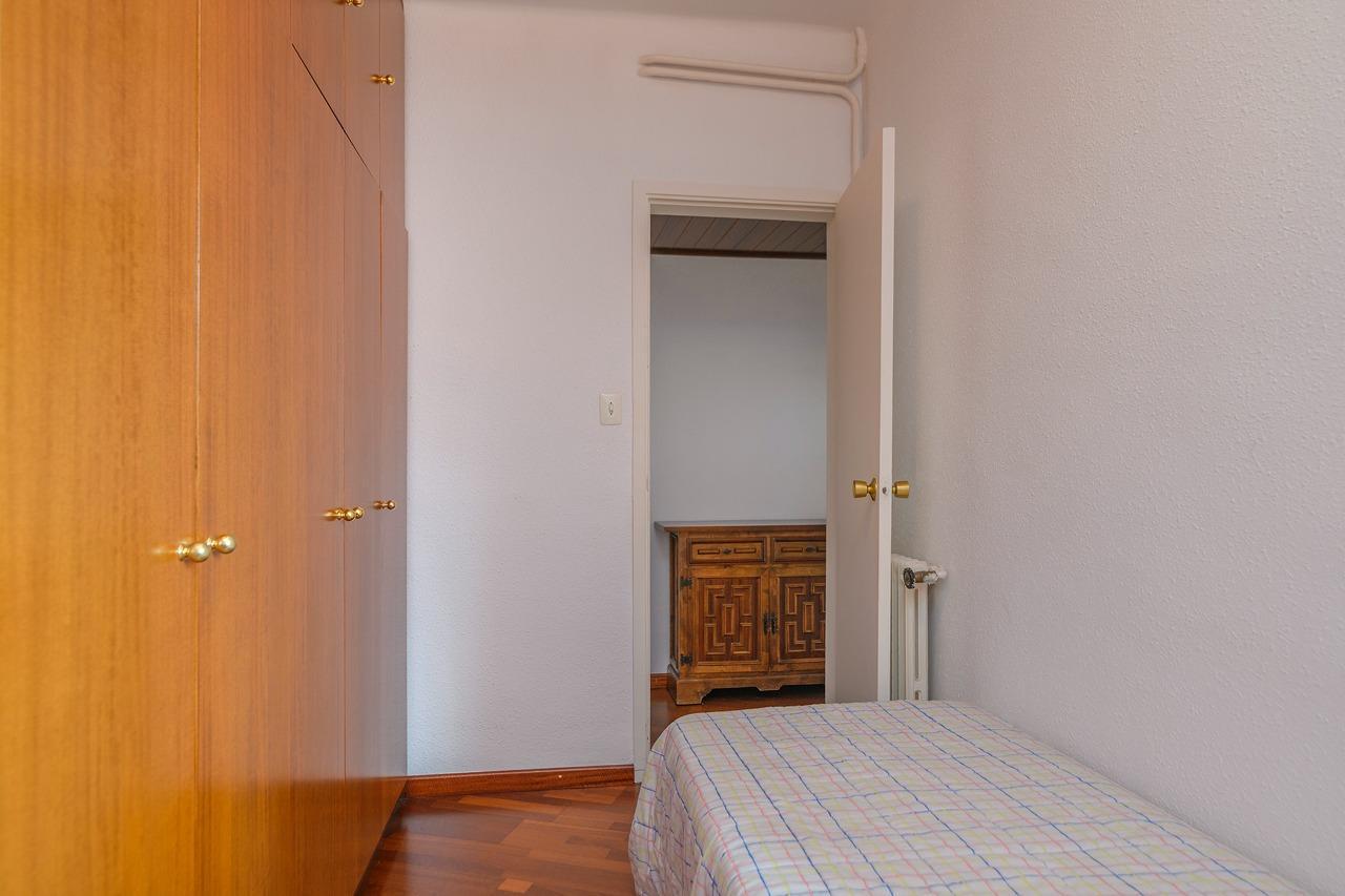 Piso – Barcelona 88.00 m2 photo26