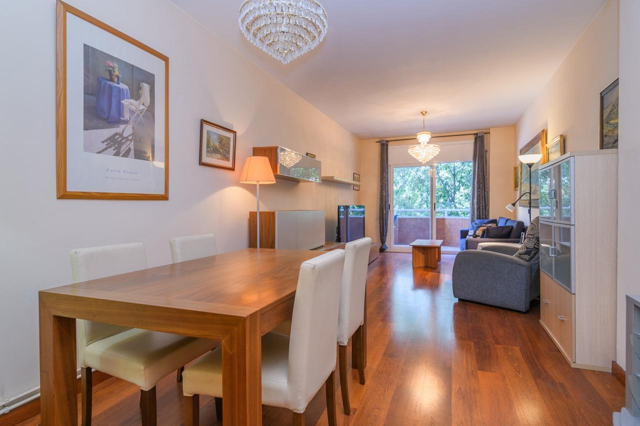 Piso – Barcelona 121.00 m2 photo12