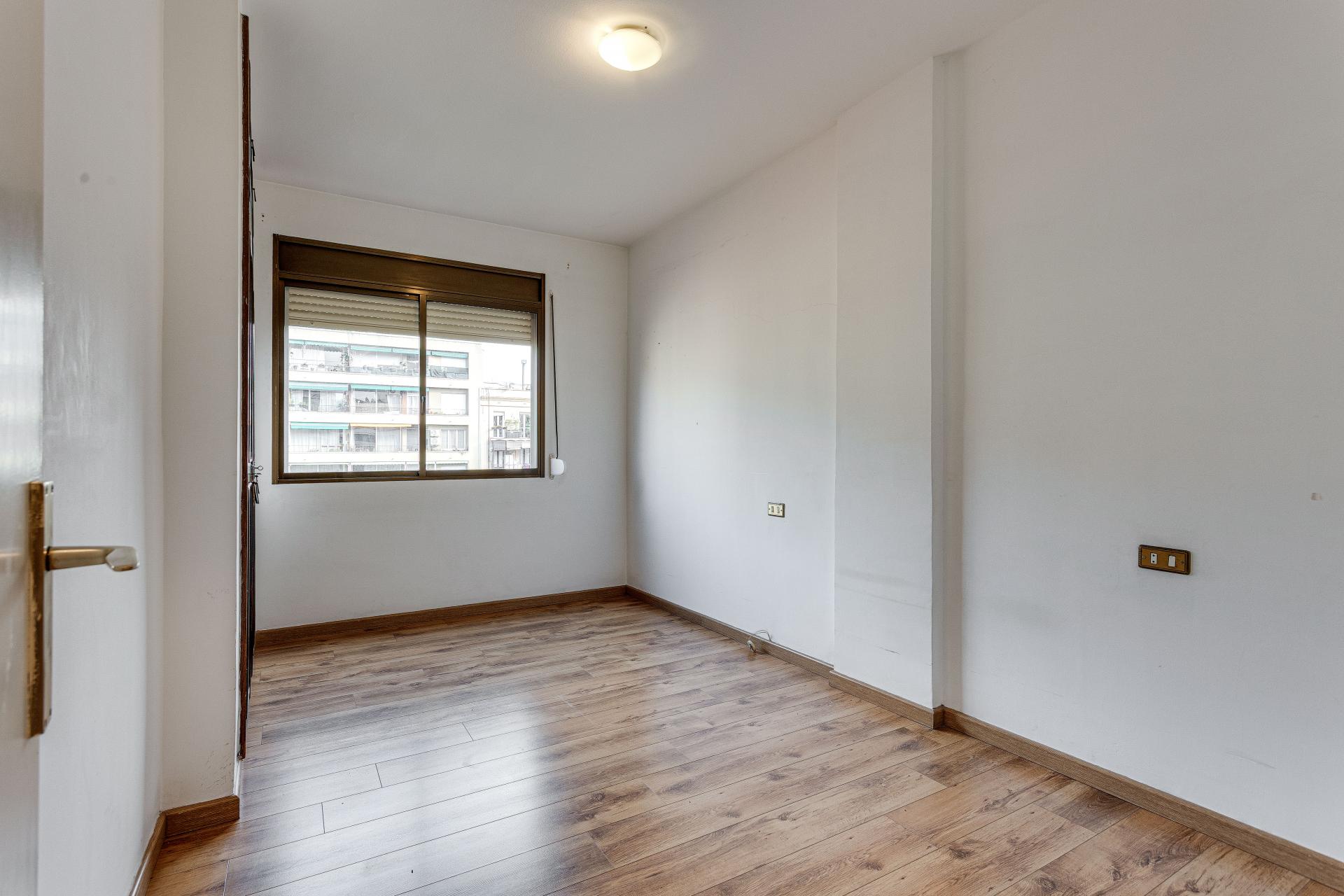 Piso – Barcelona 60.00 m2 photo47