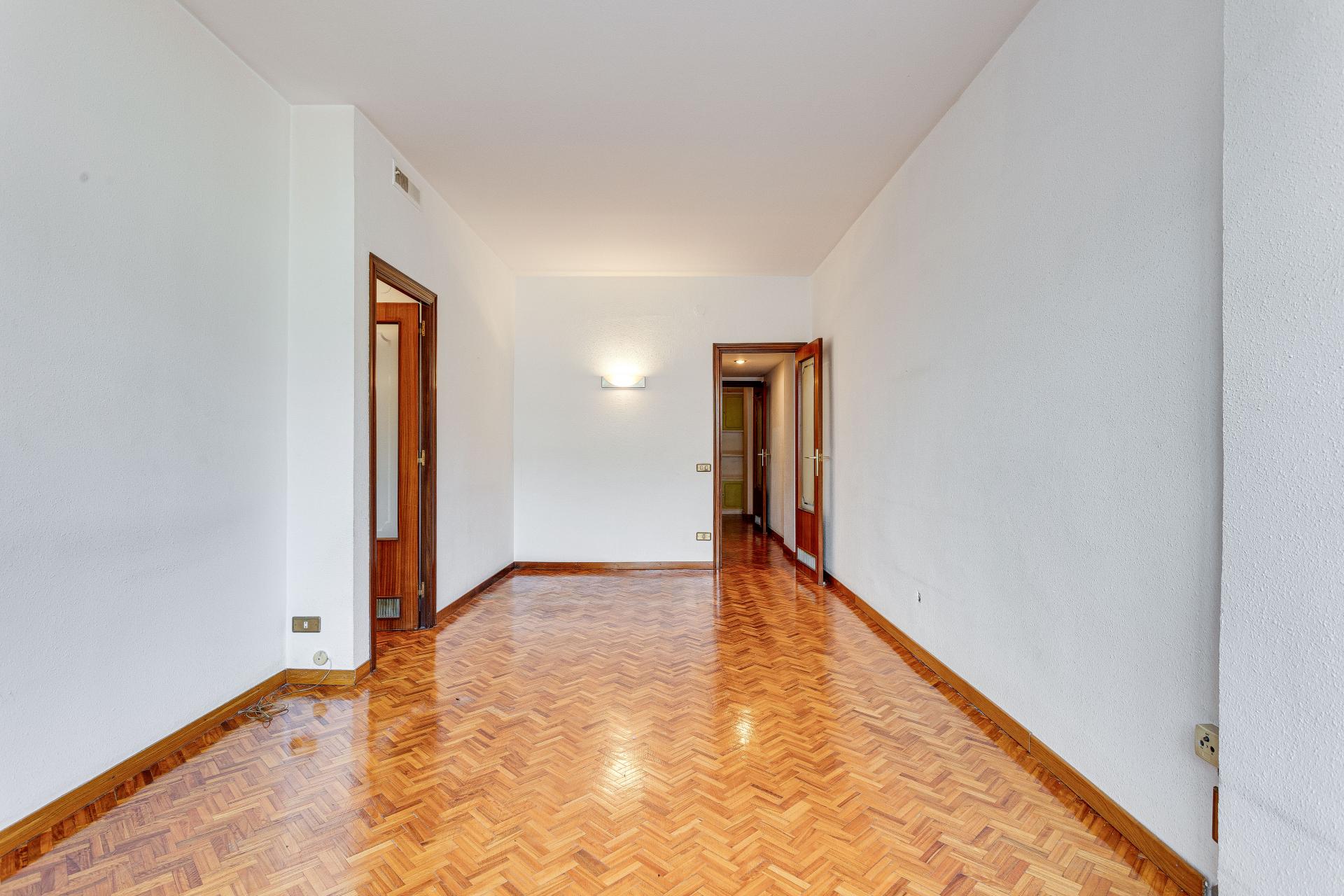 Piso – Barcelona 60.00 m2 photo37
