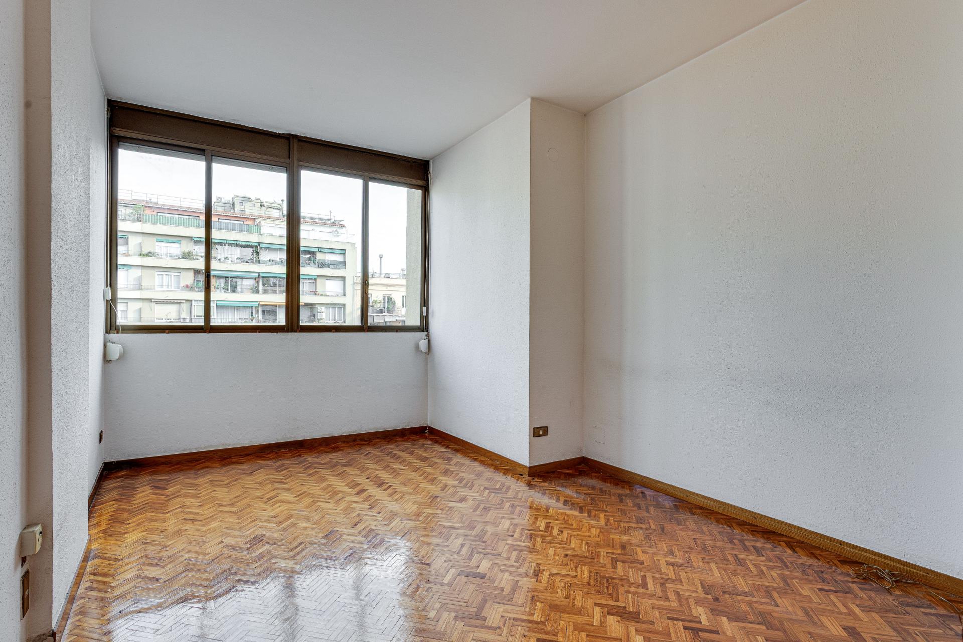 Piso – Barcelona 60.00 m2 photo33