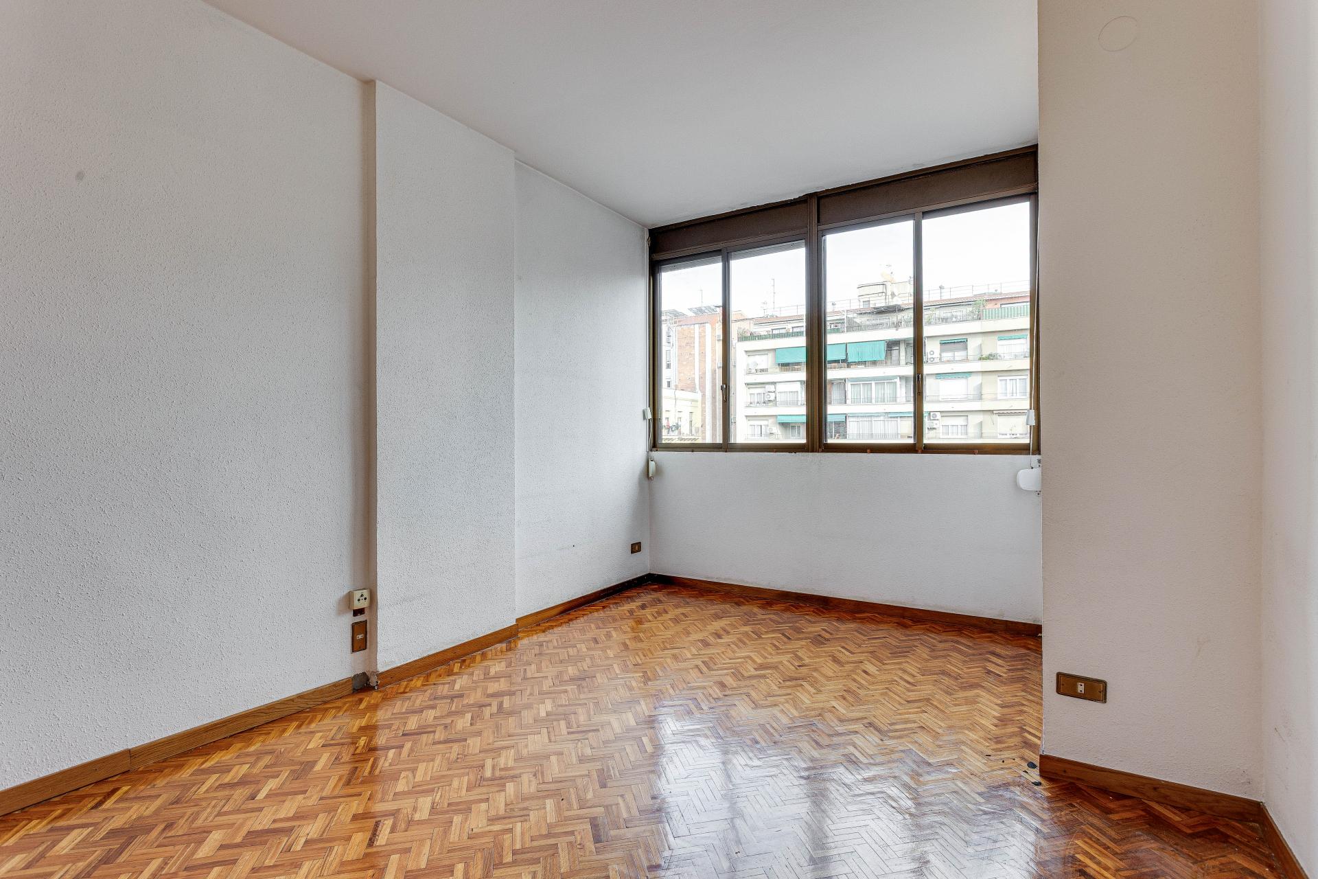 Piso – Barcelona 60.00 m2 photo31