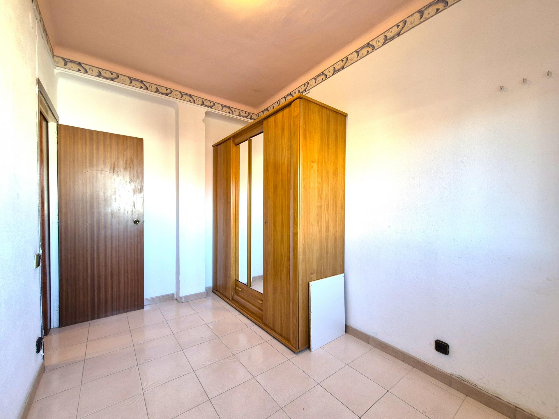 Piso – Barcelona 76.00 m2 photo3