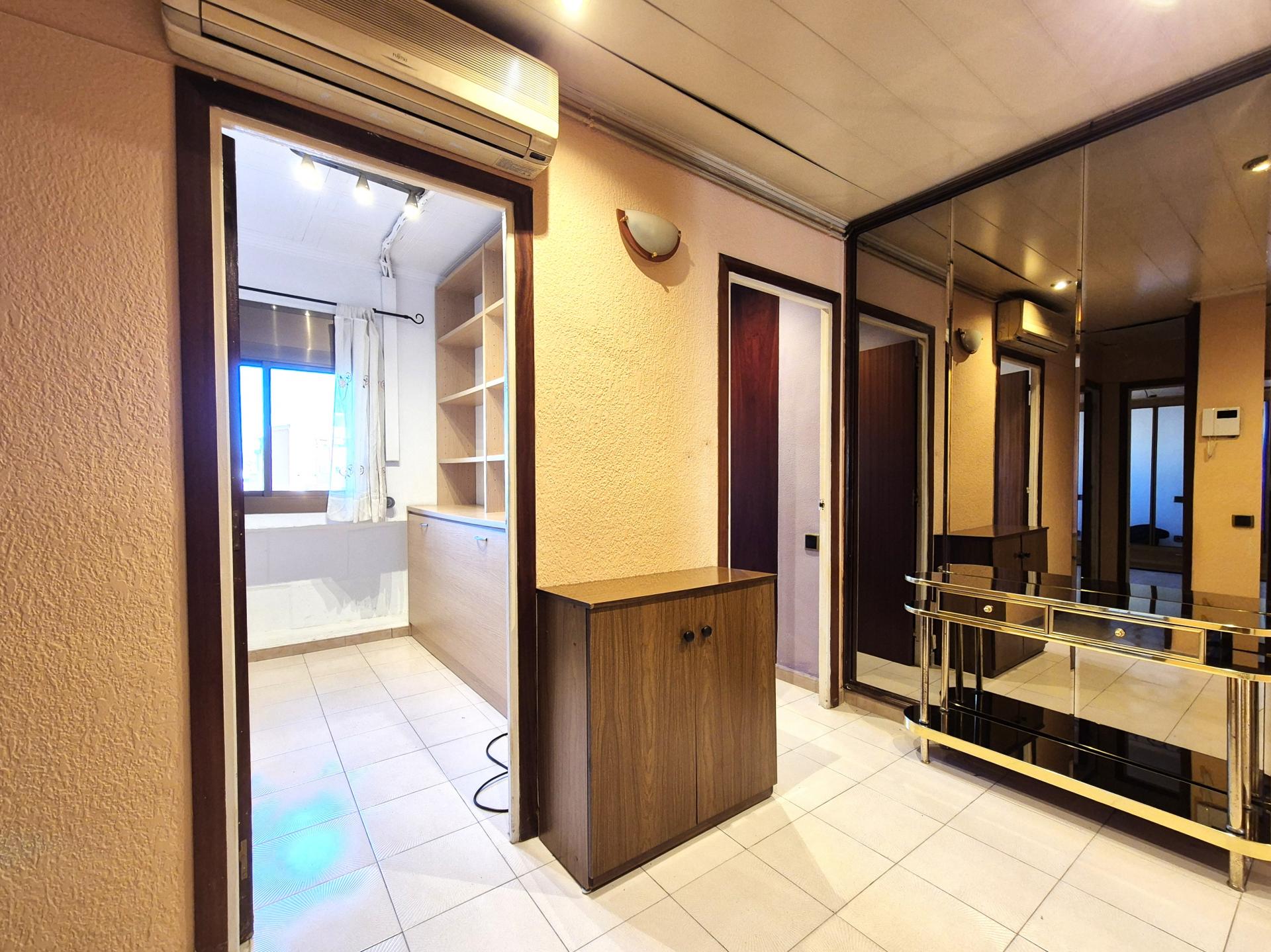 Piso – Barcelona 76.00 m2 photo18