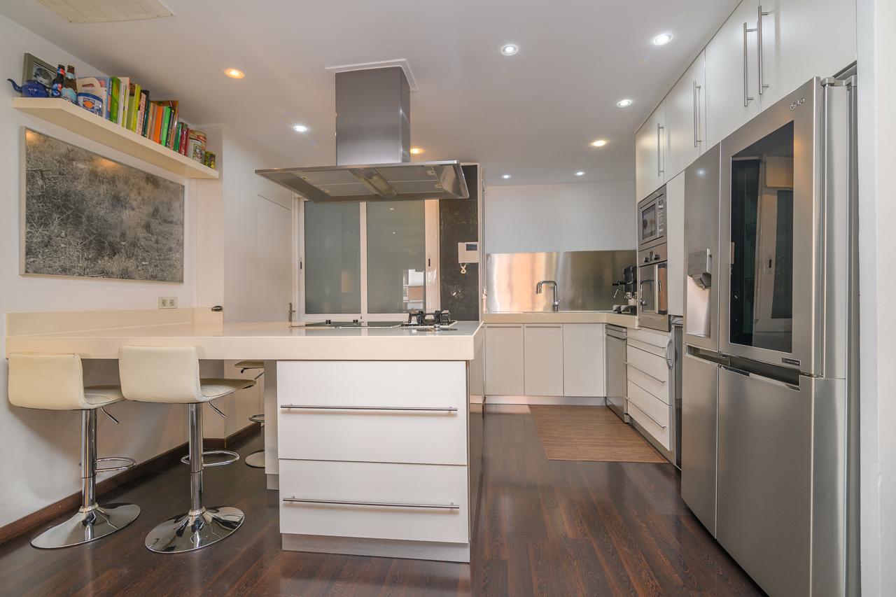 Piso – Barcelona 85.00 m2 photo54