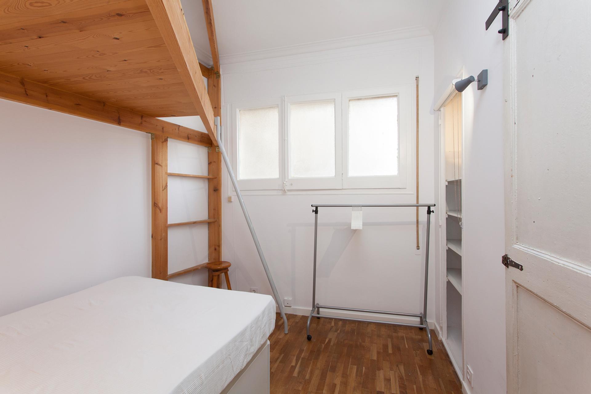 Piso – Barcelona 33.00 m2 photo10