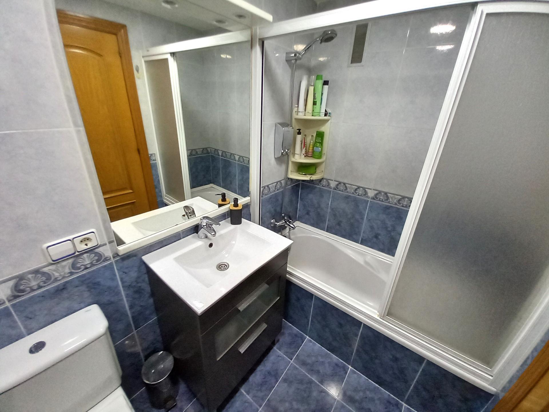 Piso – Barcelona 96.00 m2 photo22