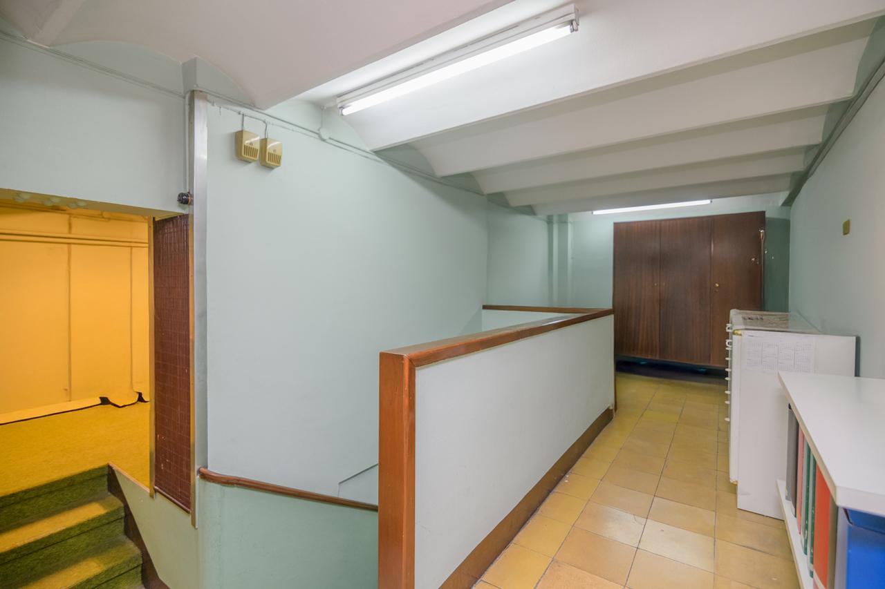 Local comercial – Barcelona 263.00 m2 photo24