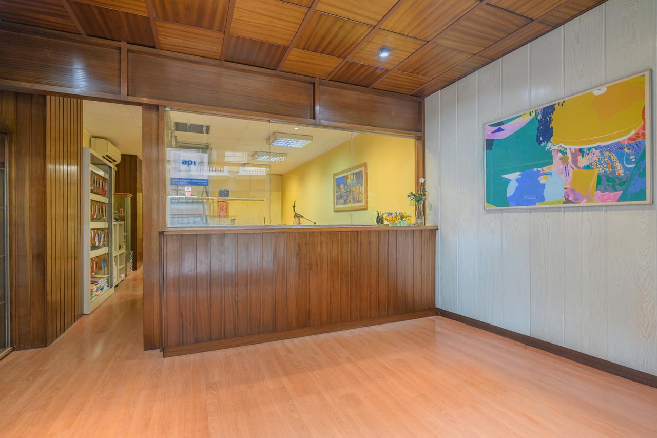 Local comercial – Barcelona 263.00 m2 photo6