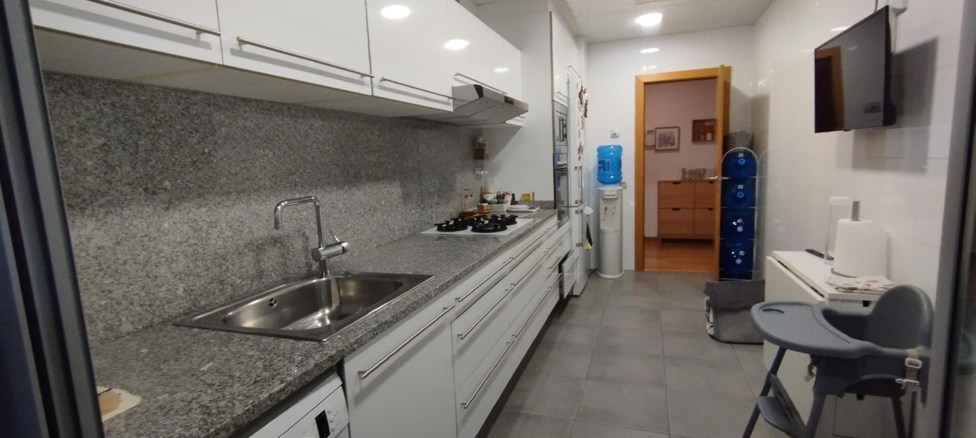 Piso – Badalona 143.00 m2 photo26