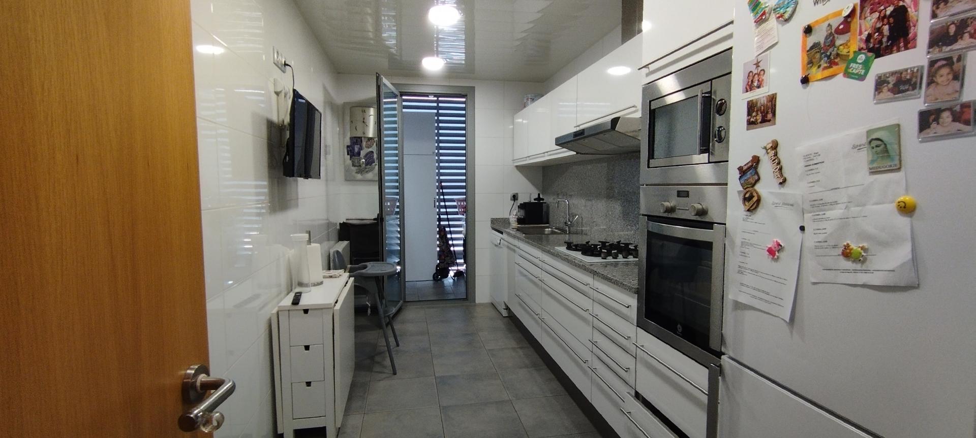 Piso – Badalona 143.00 m2 photo25