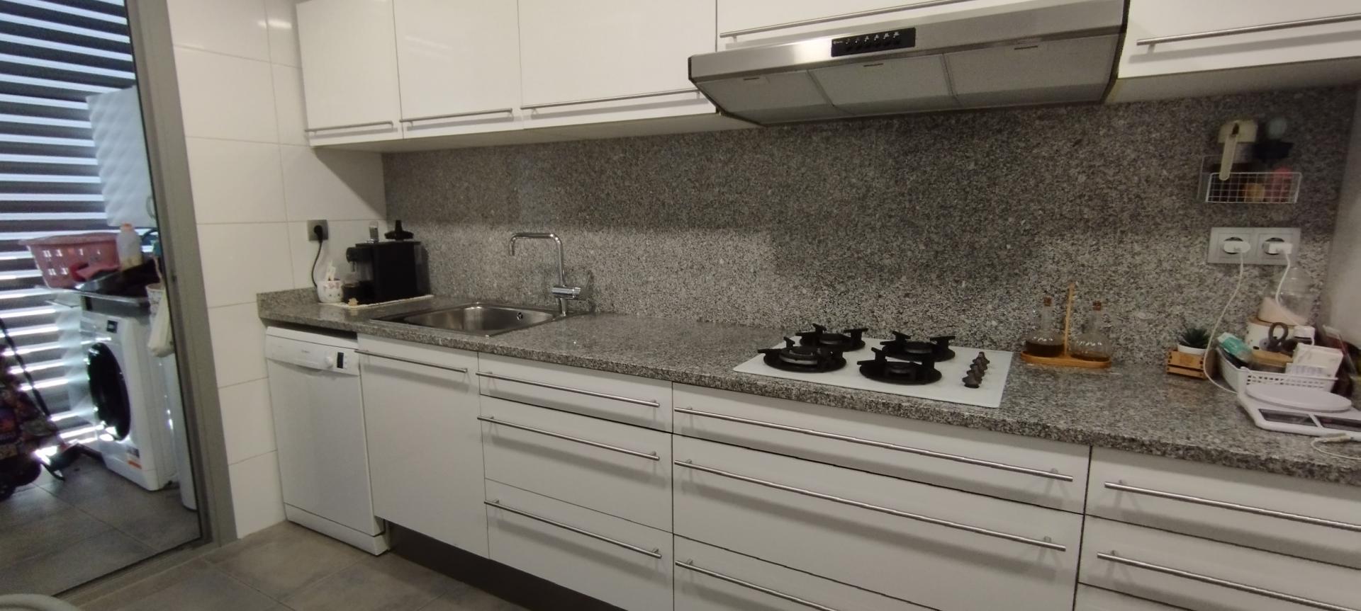 Piso – Badalona 143.00 m2 photo23