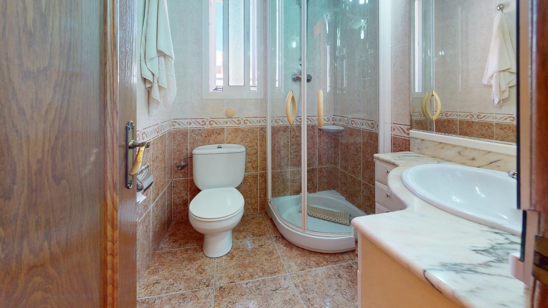 Otras casas – Viladecans 248.00 m2 photo69