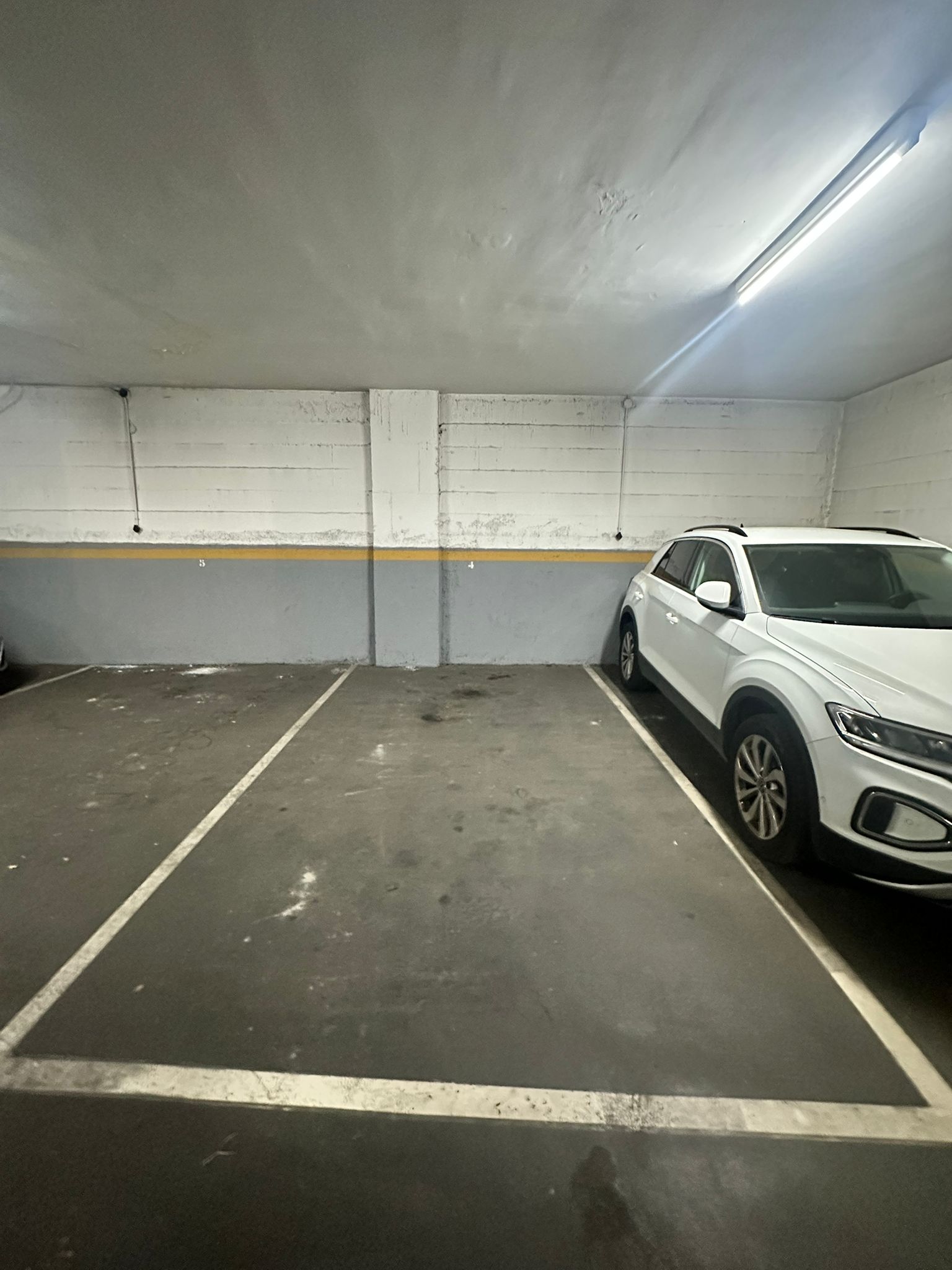 Plaza aparcamiento – Barcelona 13.00 m2 photo2