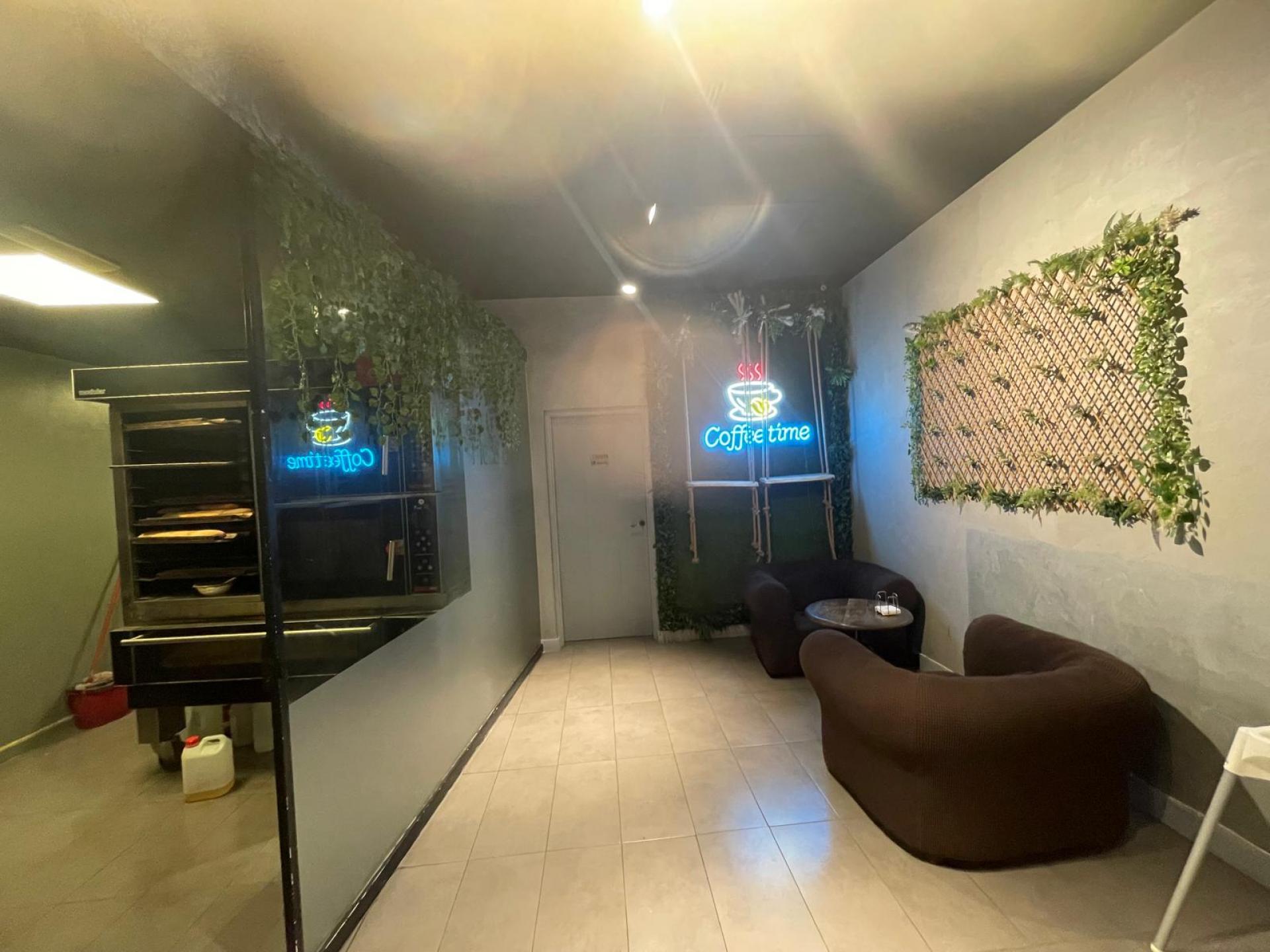 Local comercial – Barcelona 180.00 m2 photo13