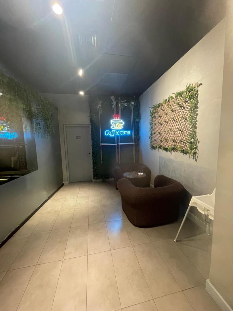 Local comercial – Barcelona 180.00 m2 photo9