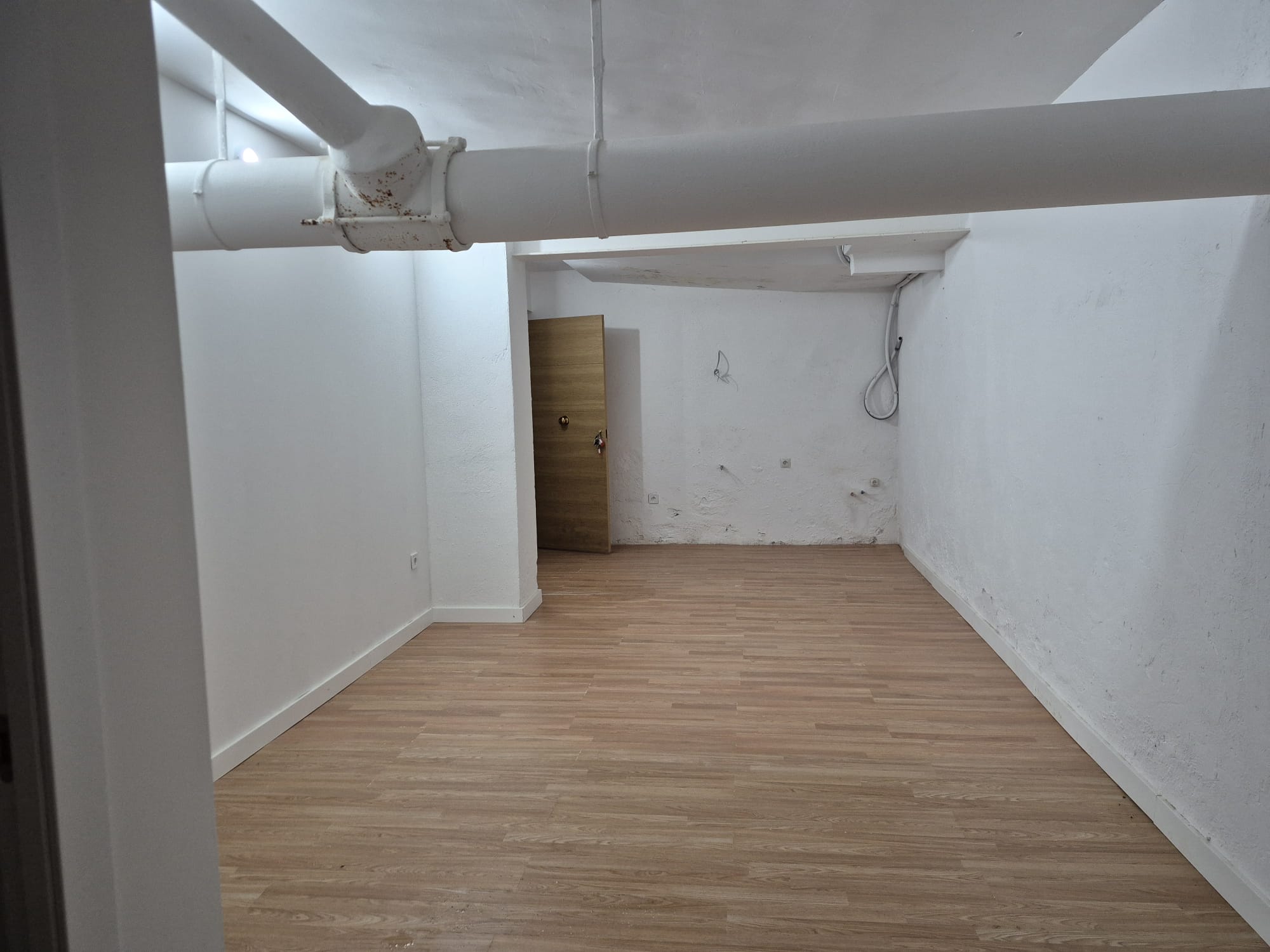 Local comercial – Barcelona 309.00 m2 photo17