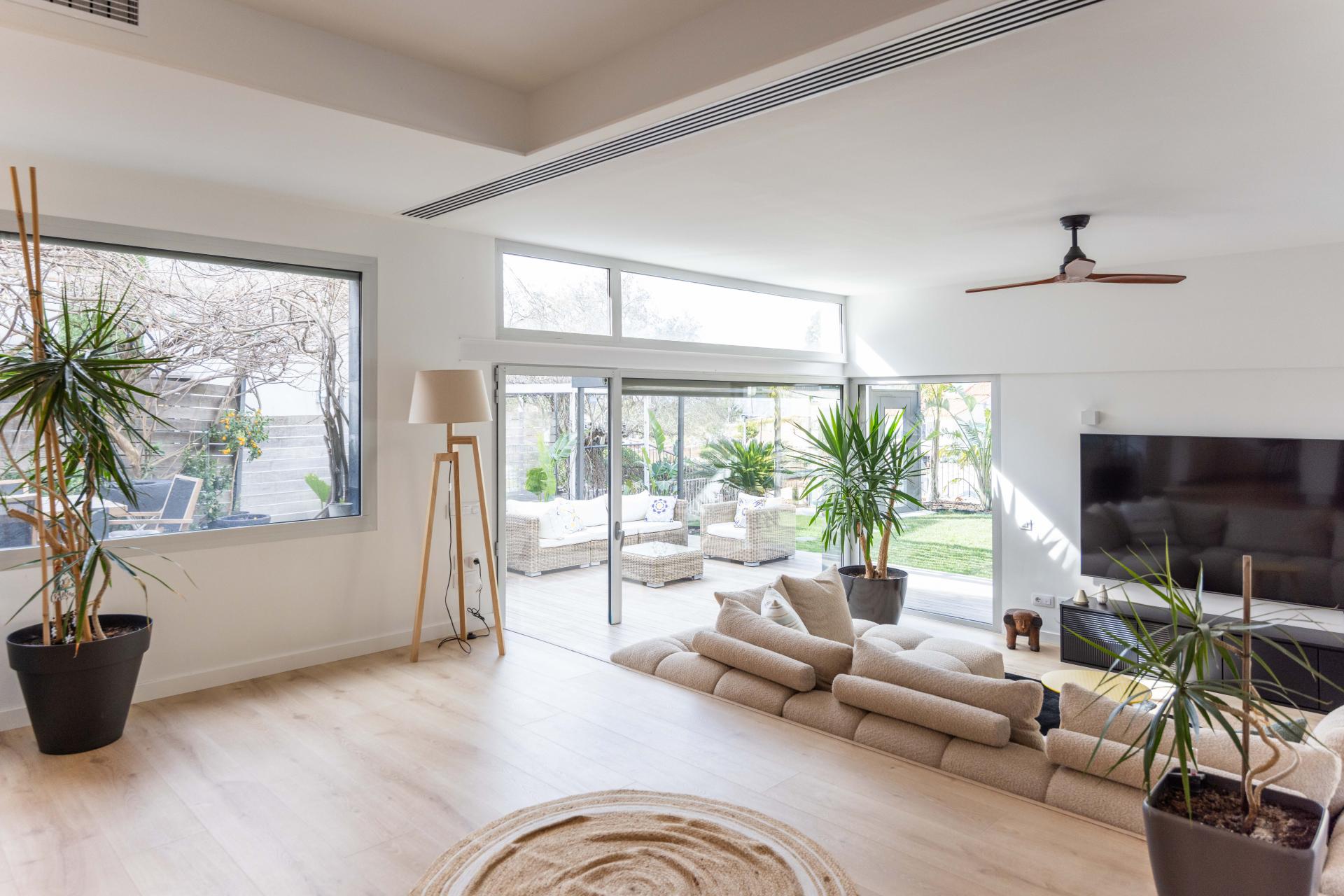 Chalet – Esplugues de Llobregat 351.00 m2 photo5