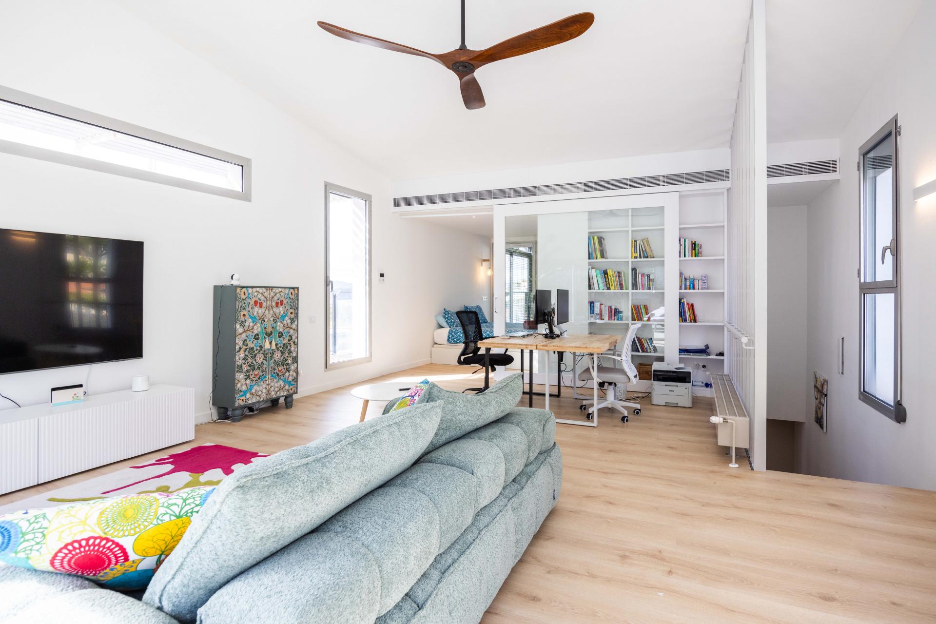 Chalet – Esplugues de Llobregat 351.00 m2 photo38