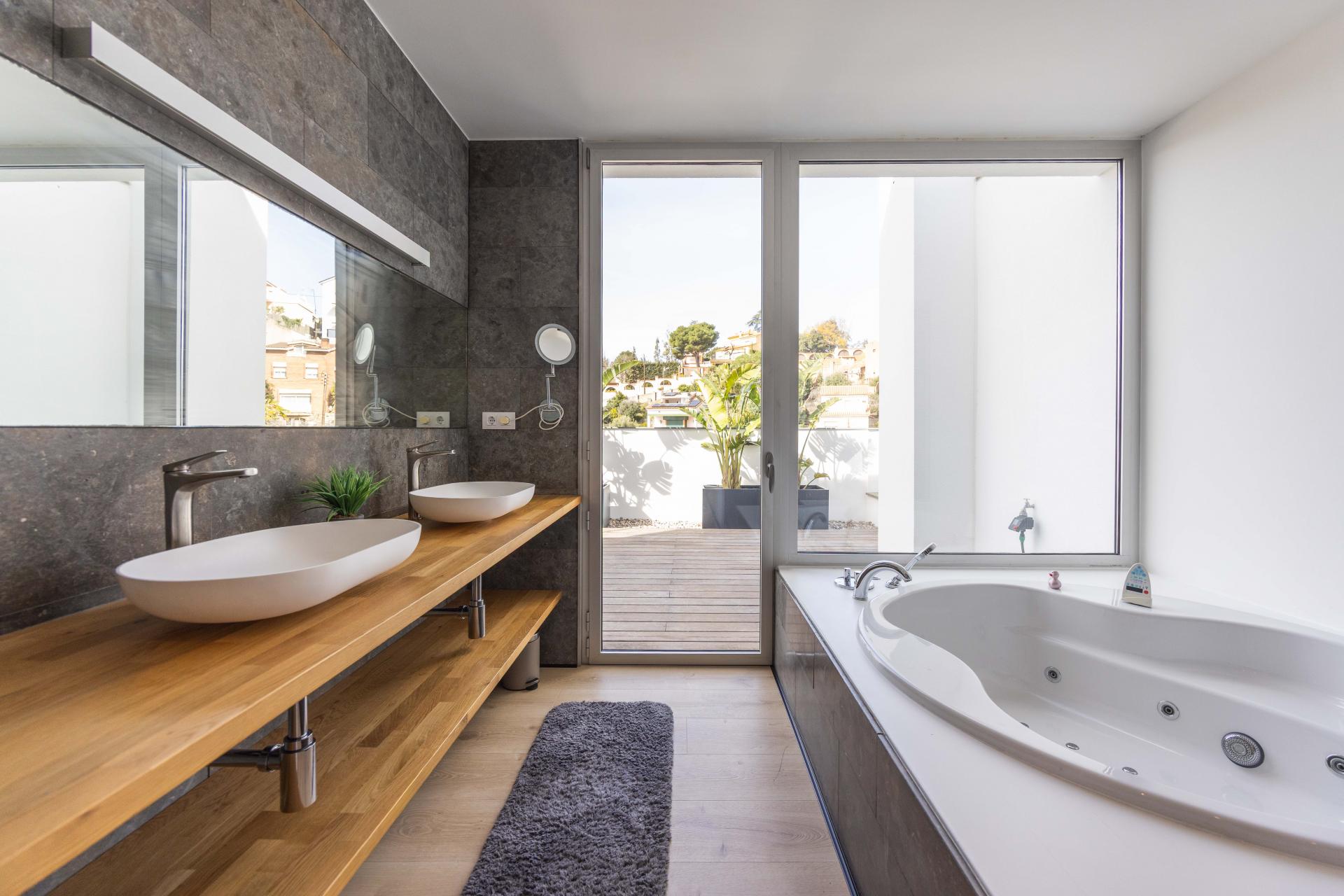 Chalet – Esplugues de Llobregat 351.00 m2 photo23