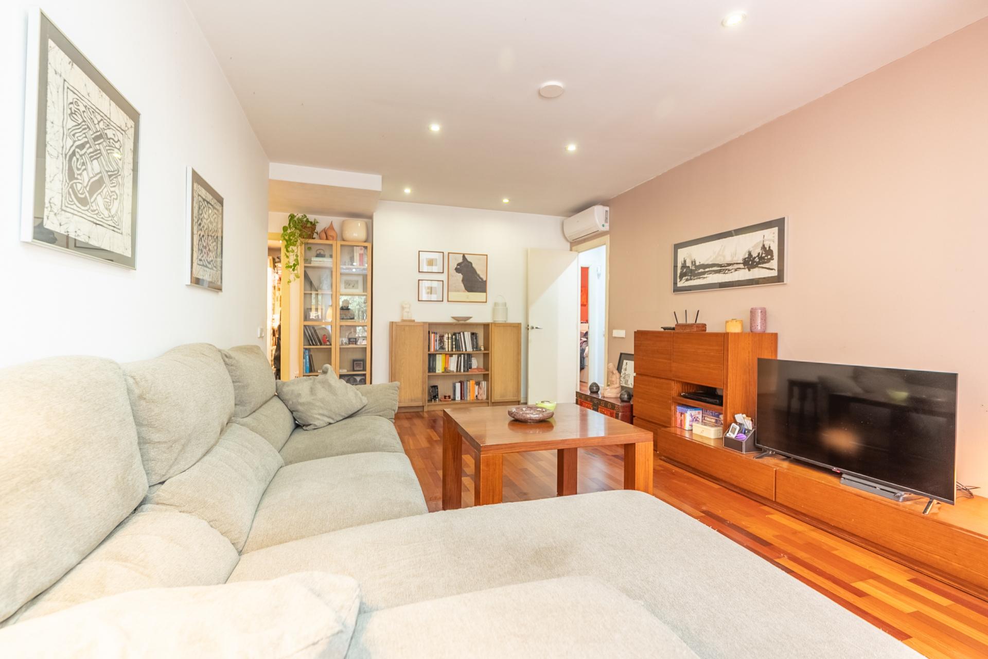 Piso – Barcelona 95.00 m2 photo8