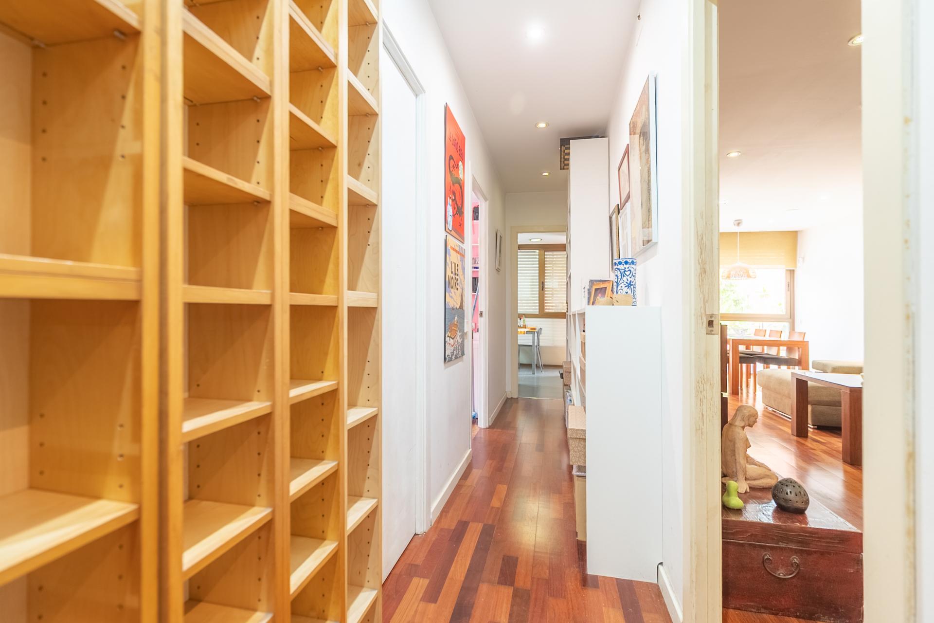 Piso – Barcelona 95.00 m2 photo17