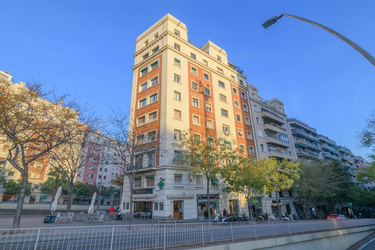 Piso – Barcelona 100.00 m2 photo19