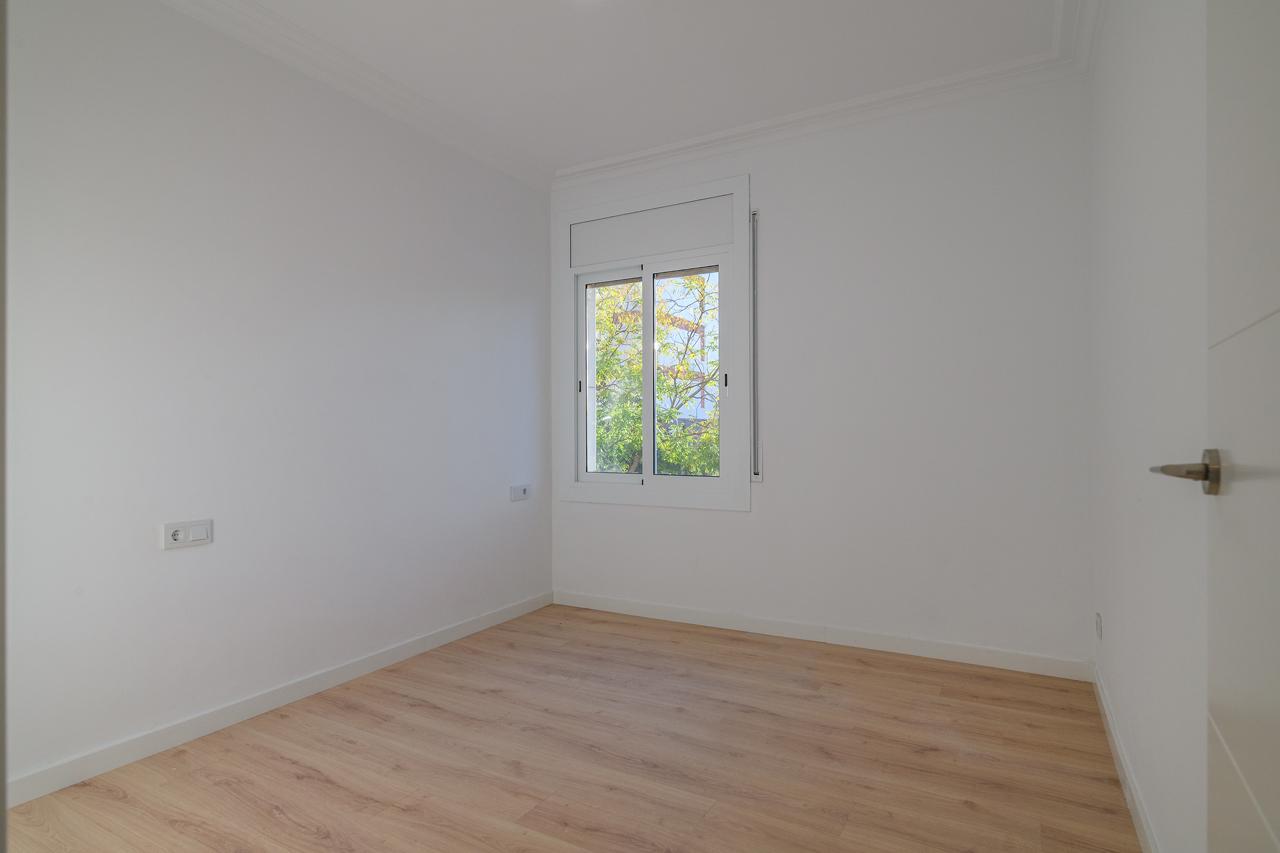 Piso – Barcelona 100.00 m2 photo8