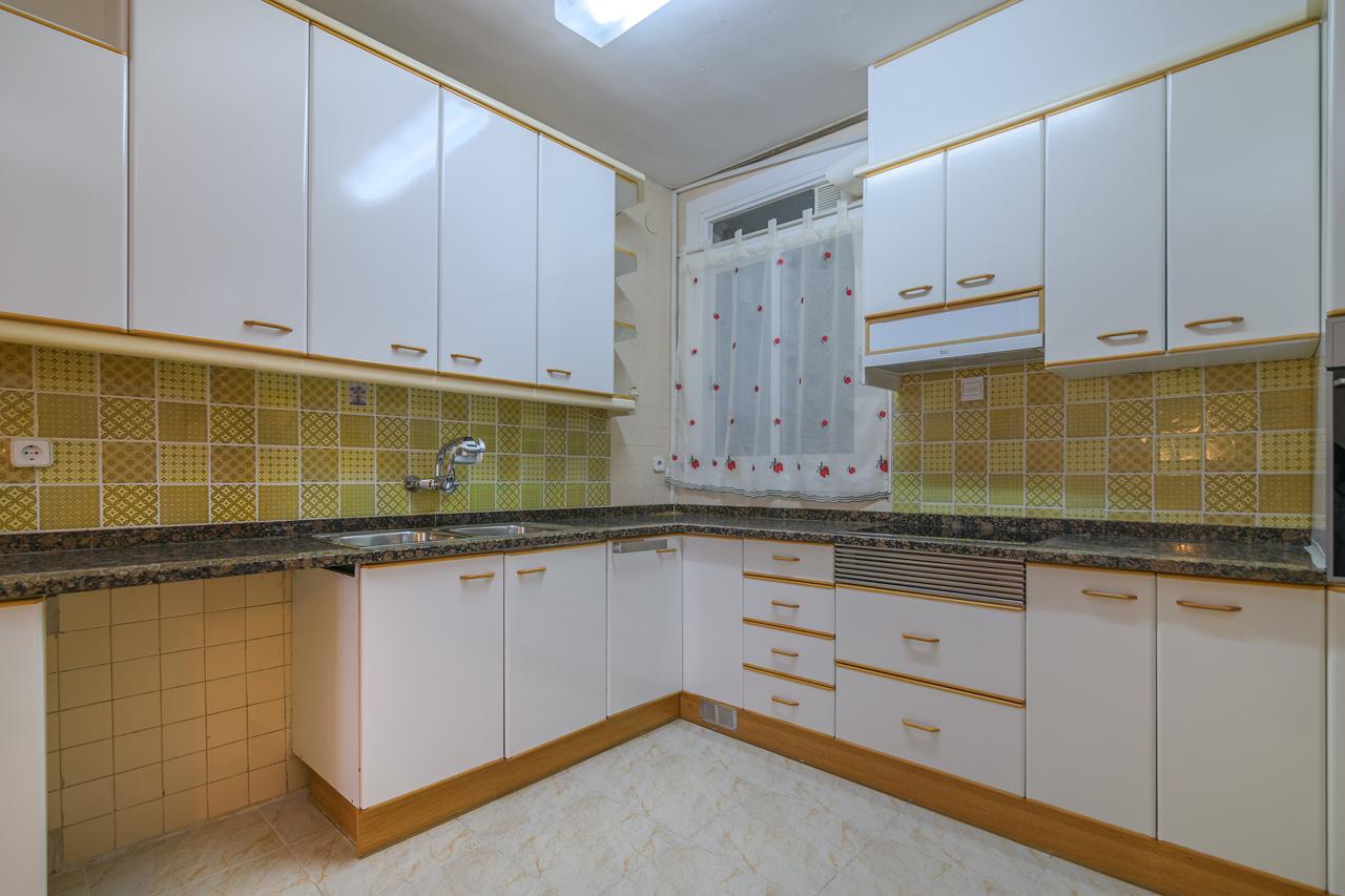 Piso – Barcelona 130.00 m2 photo13