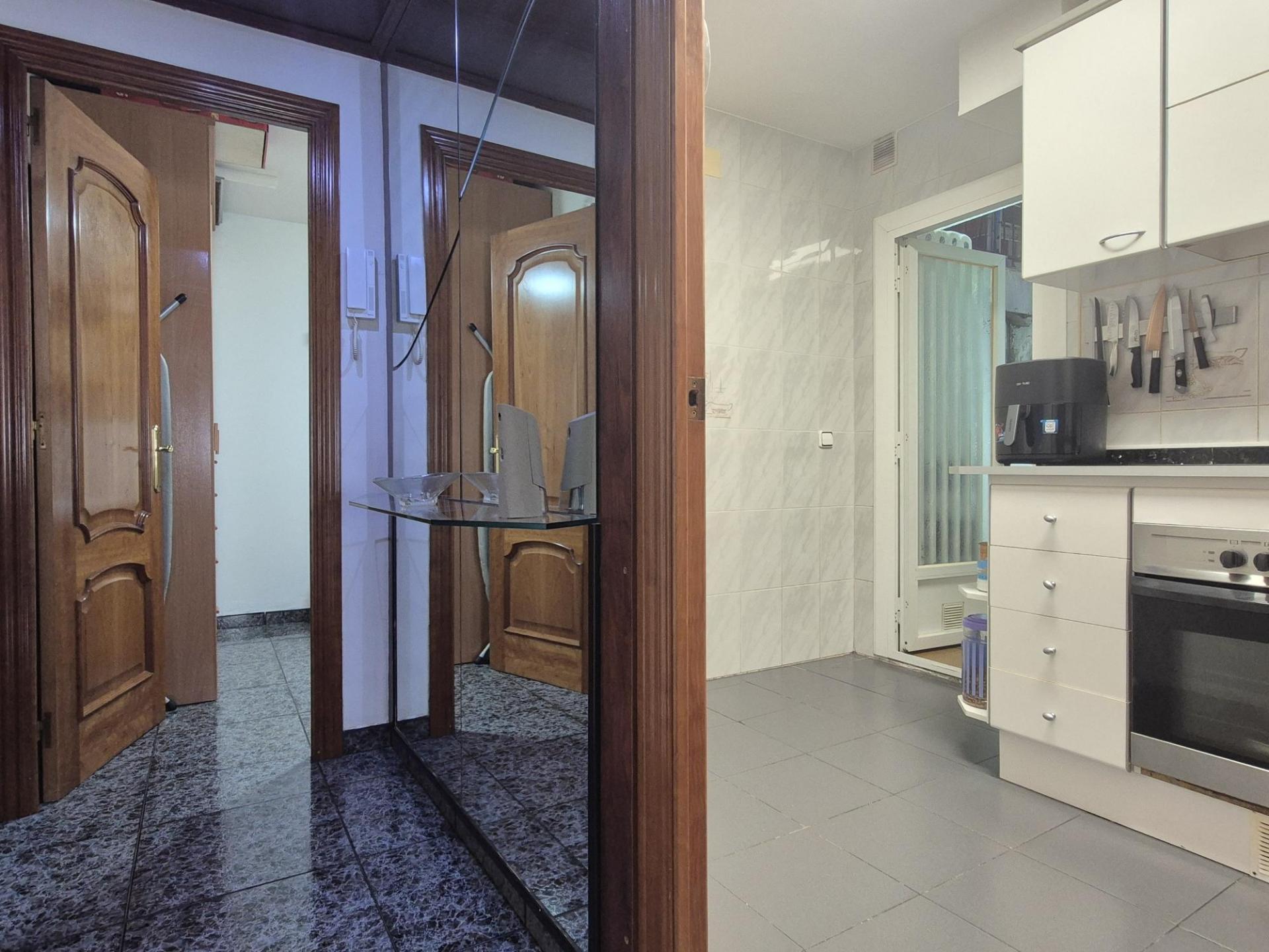 Piso – Barcelona 60.00 m2 photo36
