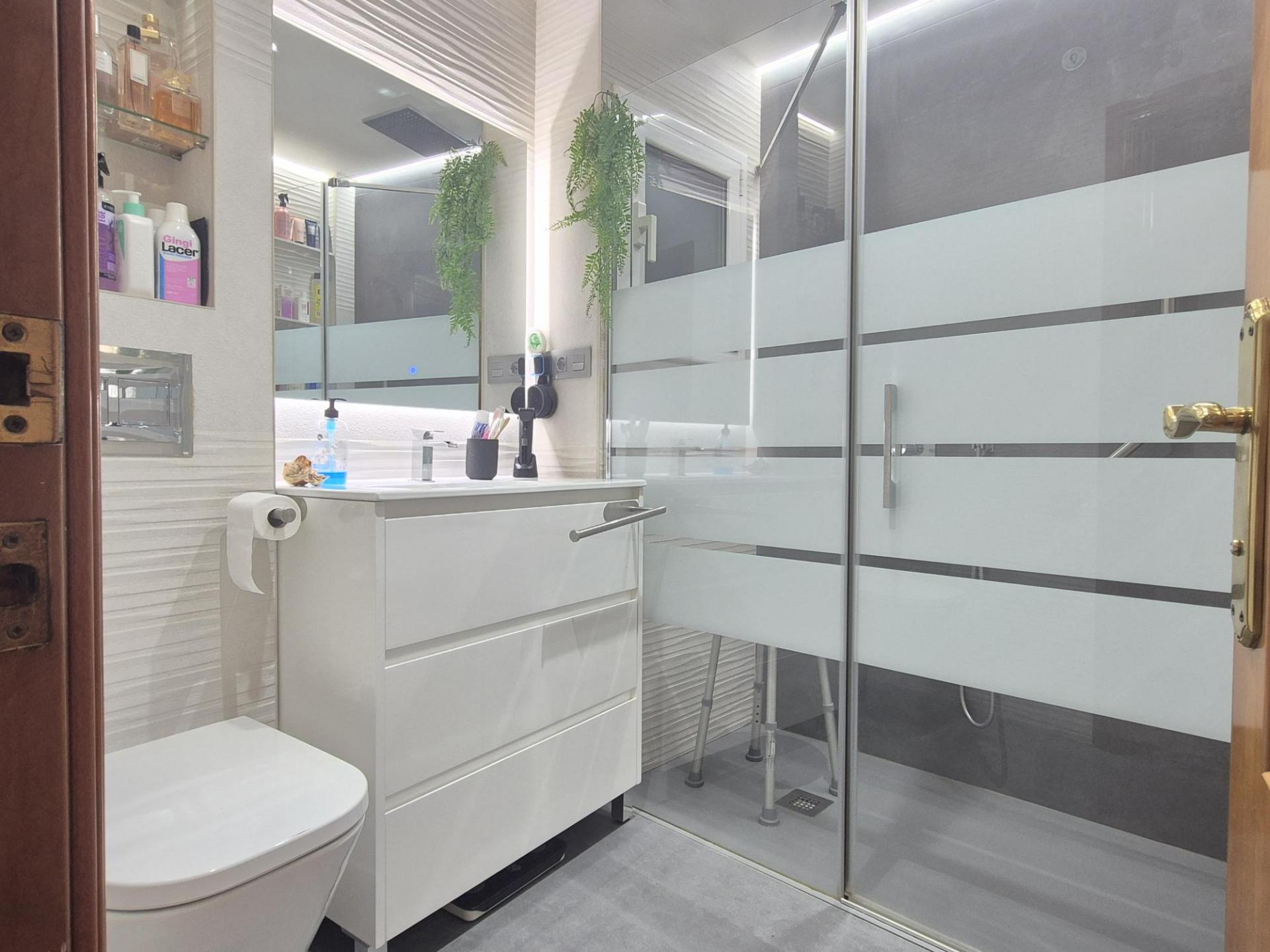 Piso – Barcelona 60.00 m2 photo21