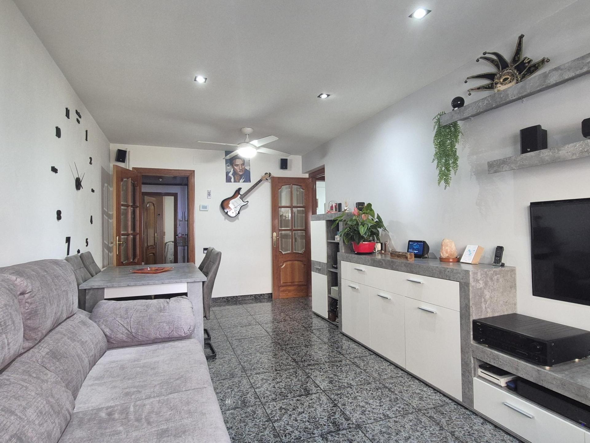Piso – Barcelona 60.00 m2 photo2